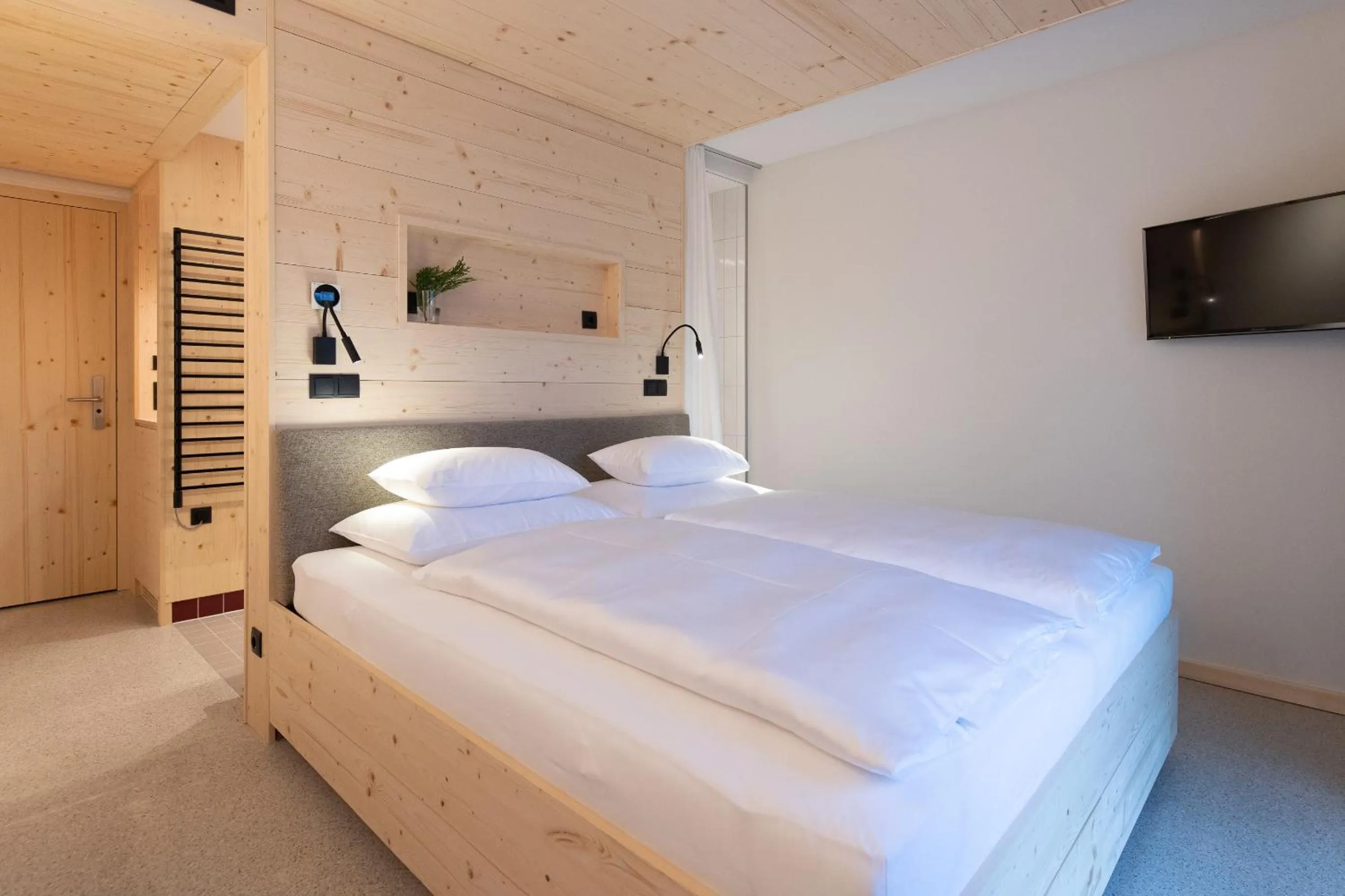 Bed in Mari Pop Hotel