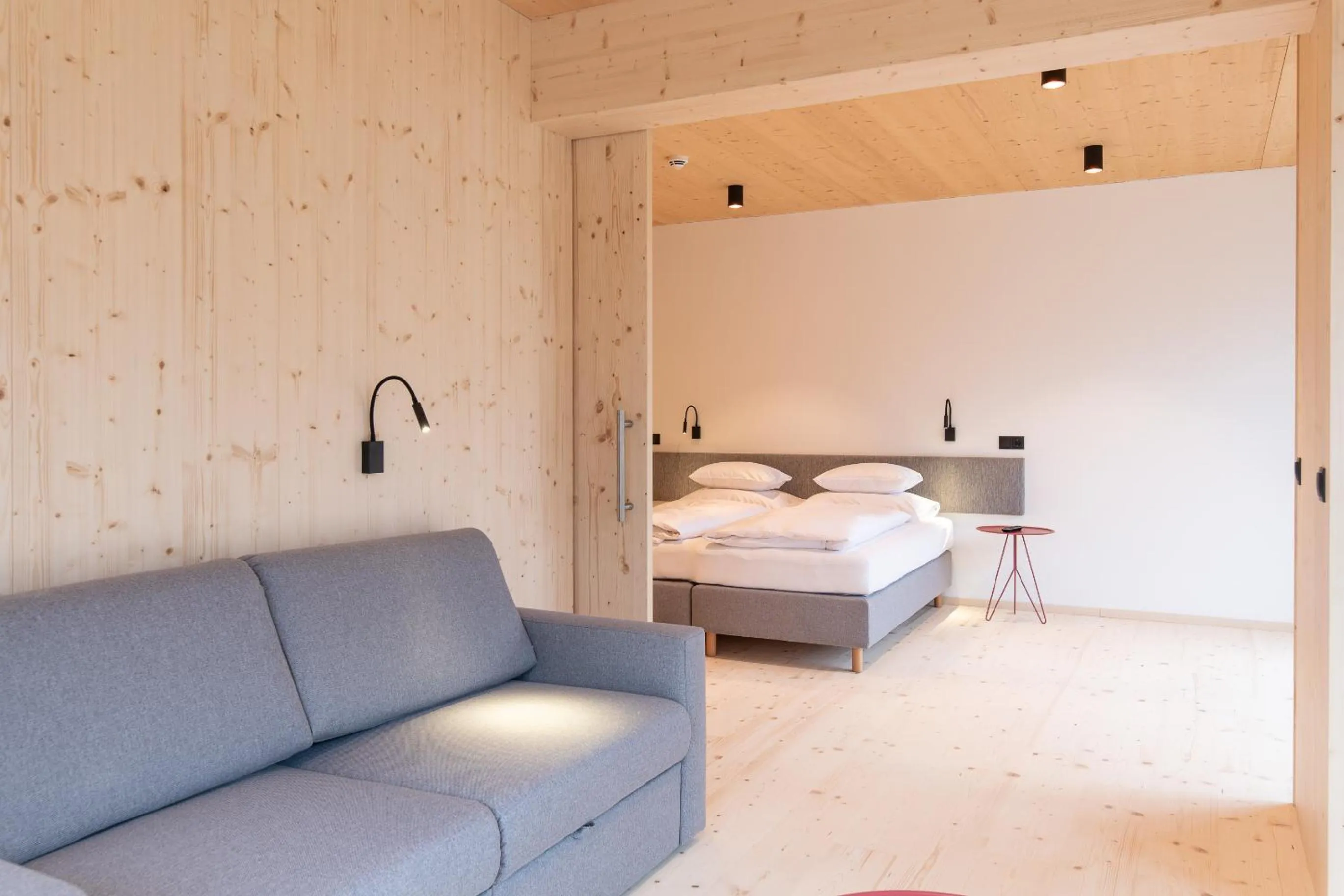 Bed in Mari Pop Hotel