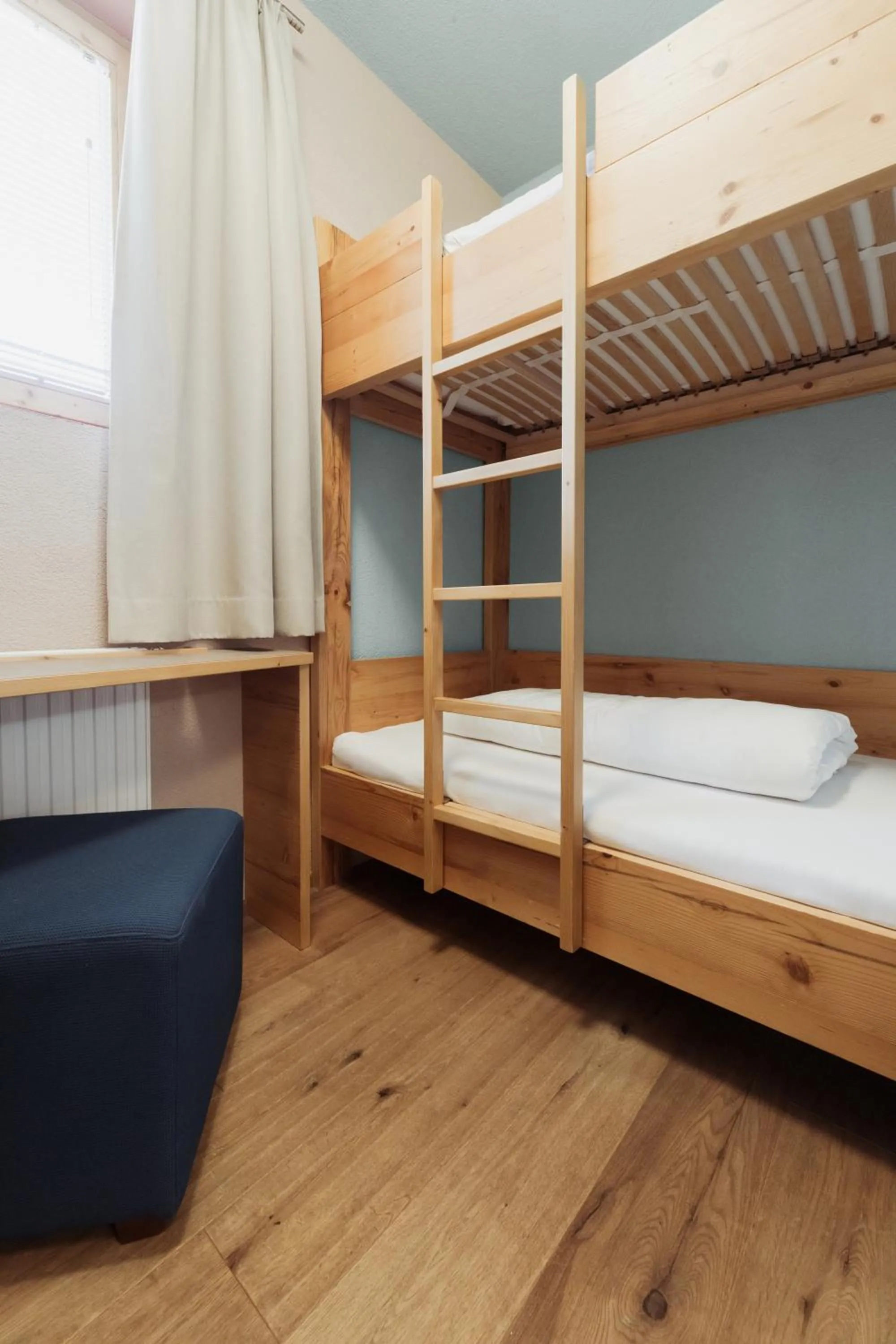 Bed in Mari Pop Hotel