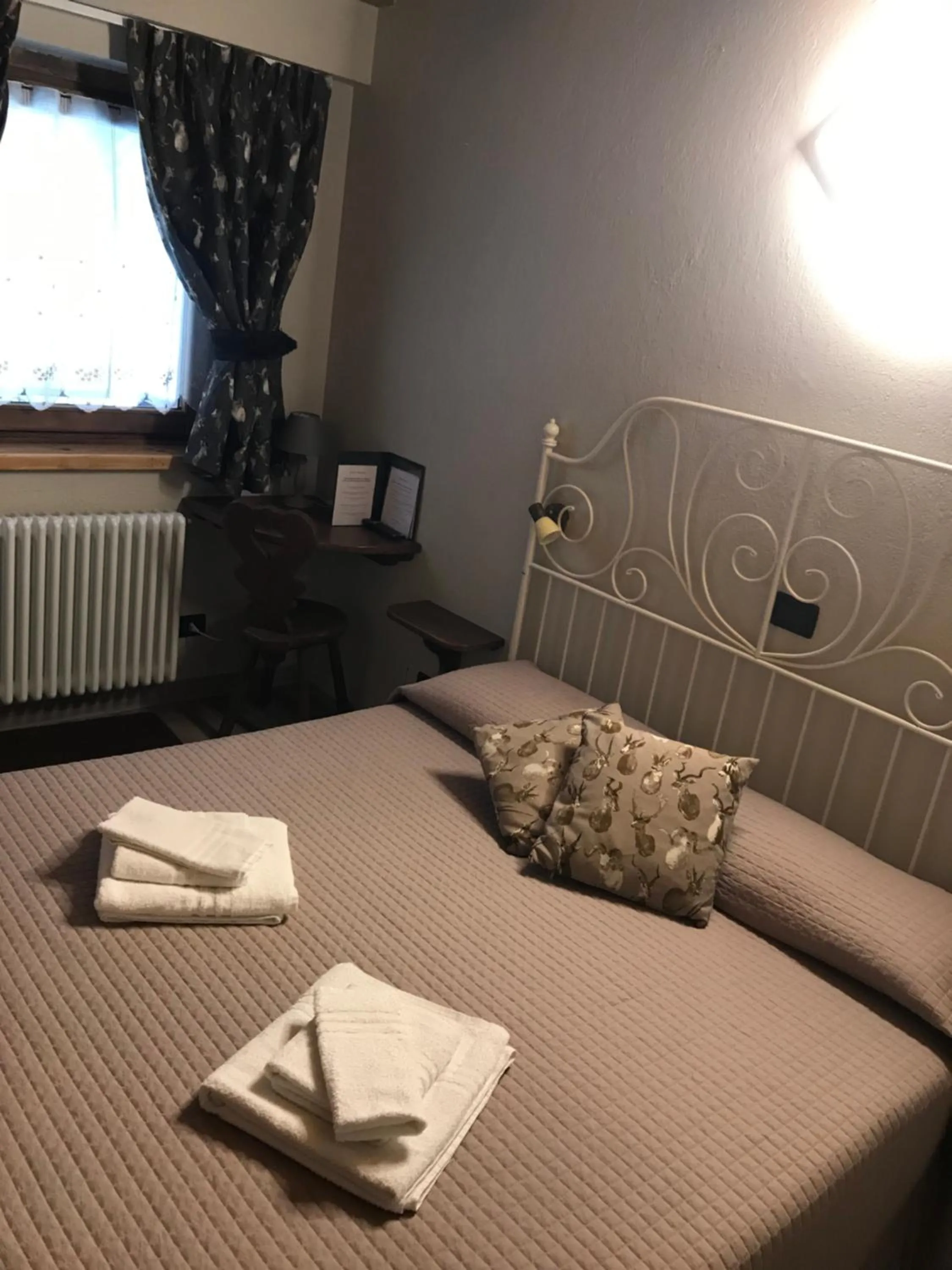 Bed in Hotel Chacaril