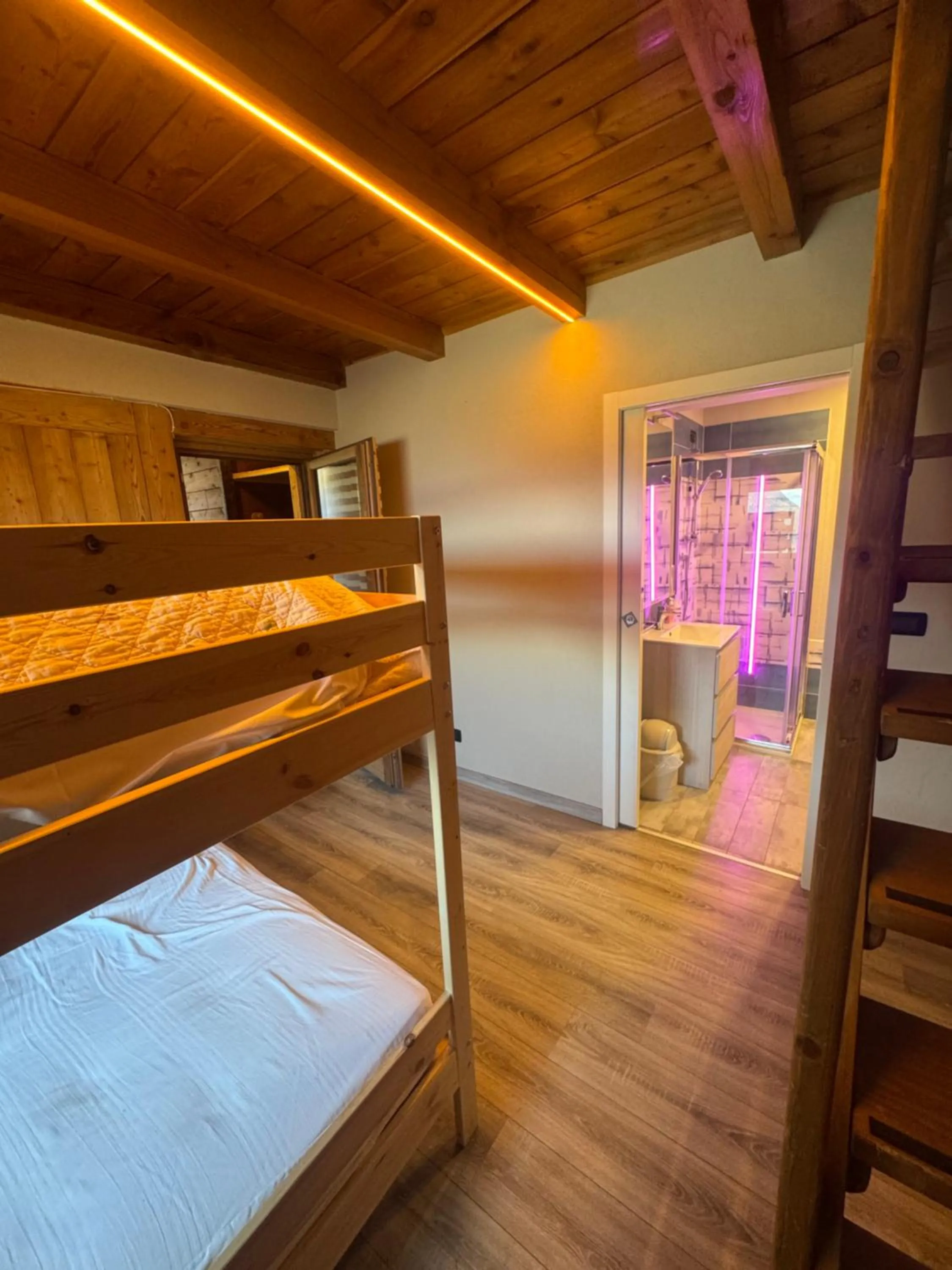 Photo of the whole room, Bed in Hotel Chacaril