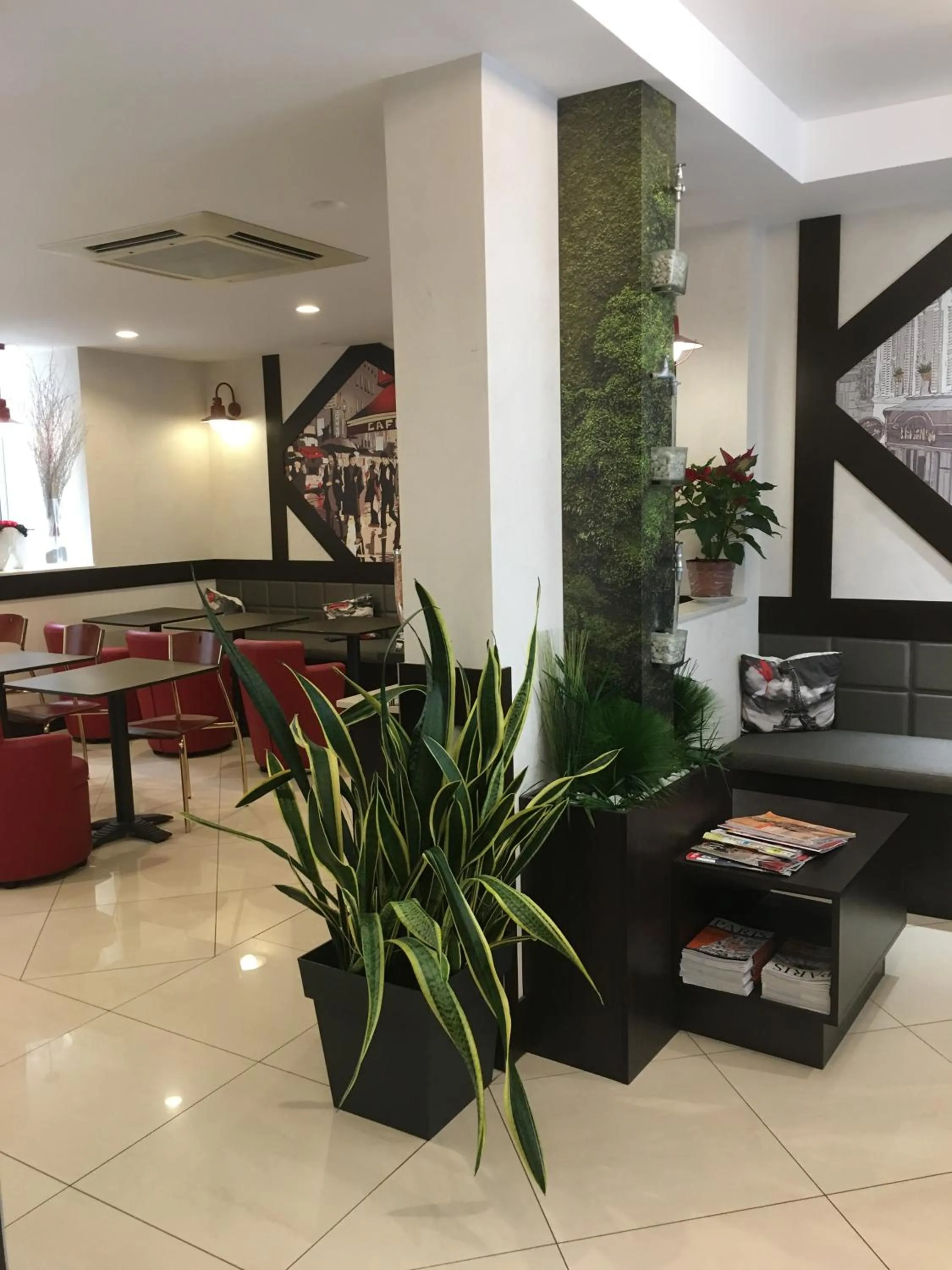 Lobby or reception in Amiral-Fondary