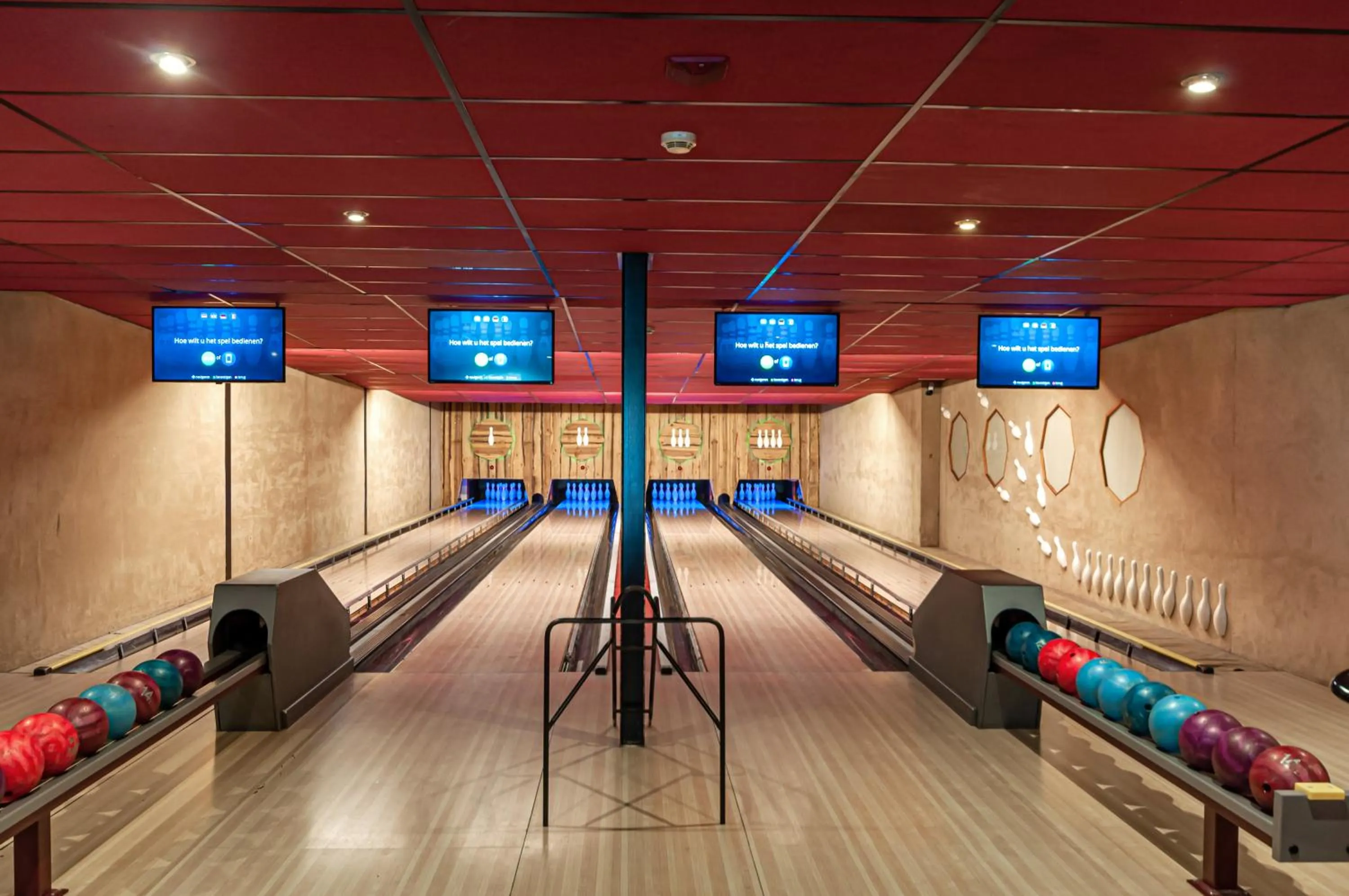 Bowling in Hotel Iselmar