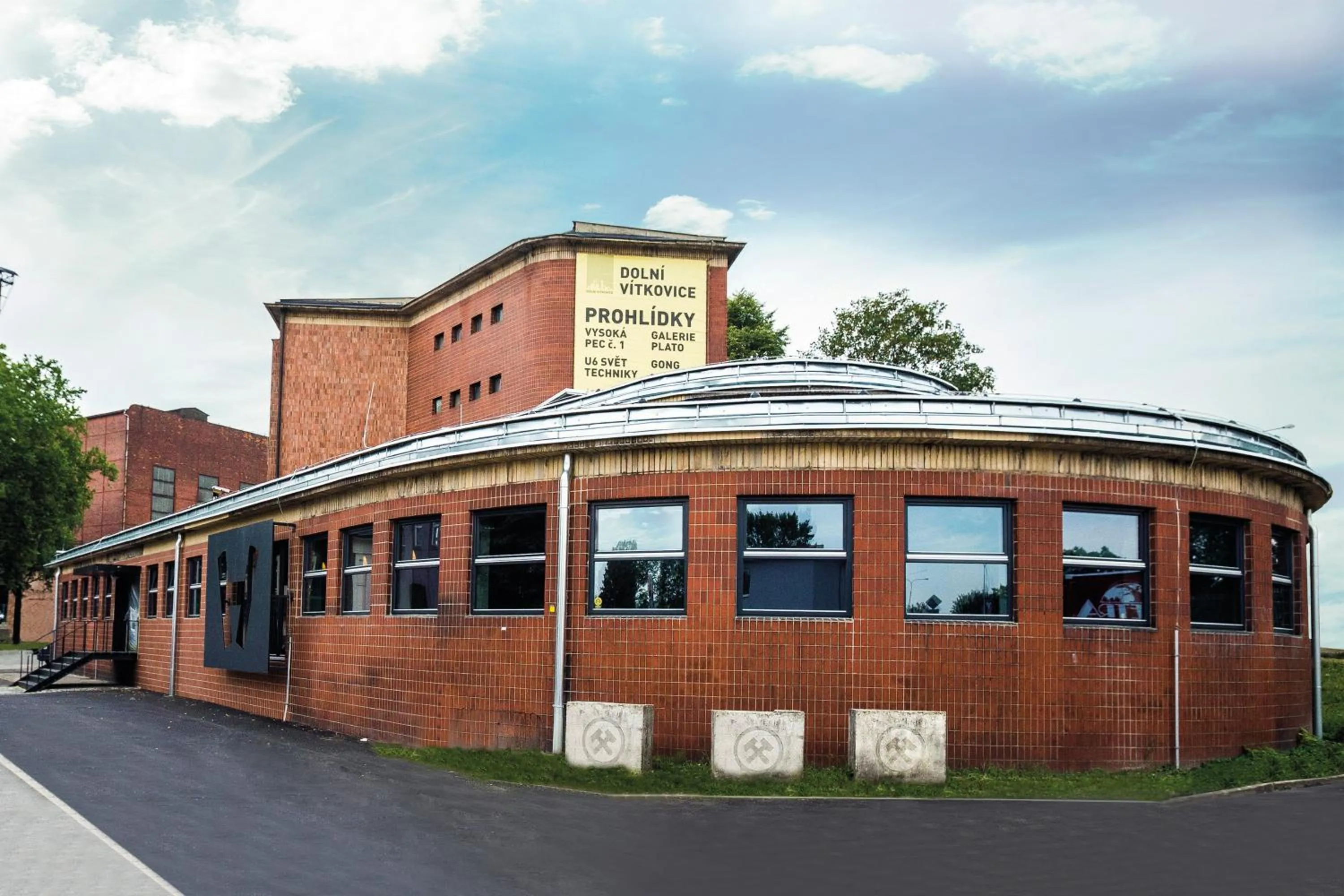 Nearby landmark in Hotel VP1