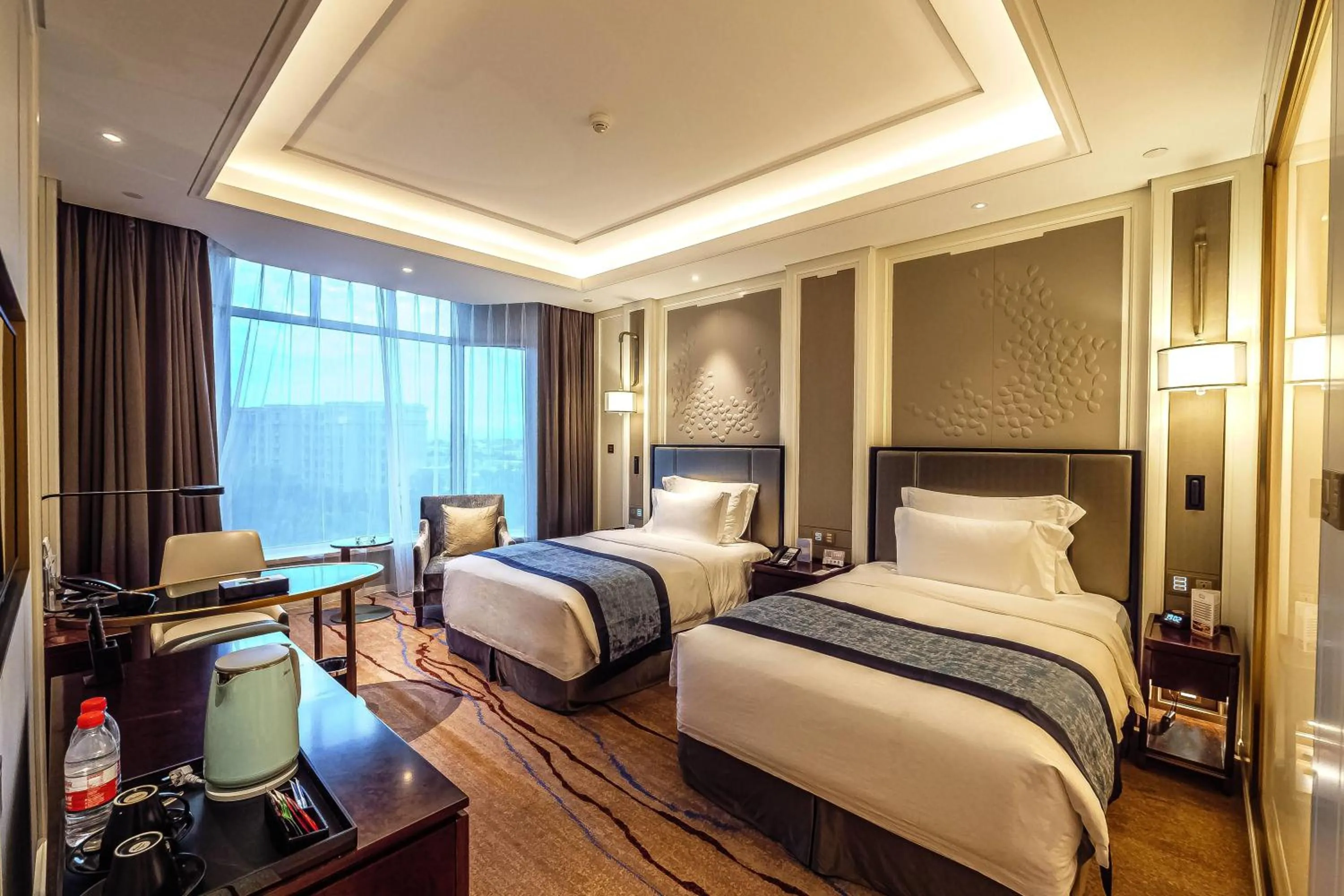 Photo of the whole room, Bed in Wyndham Qingdao