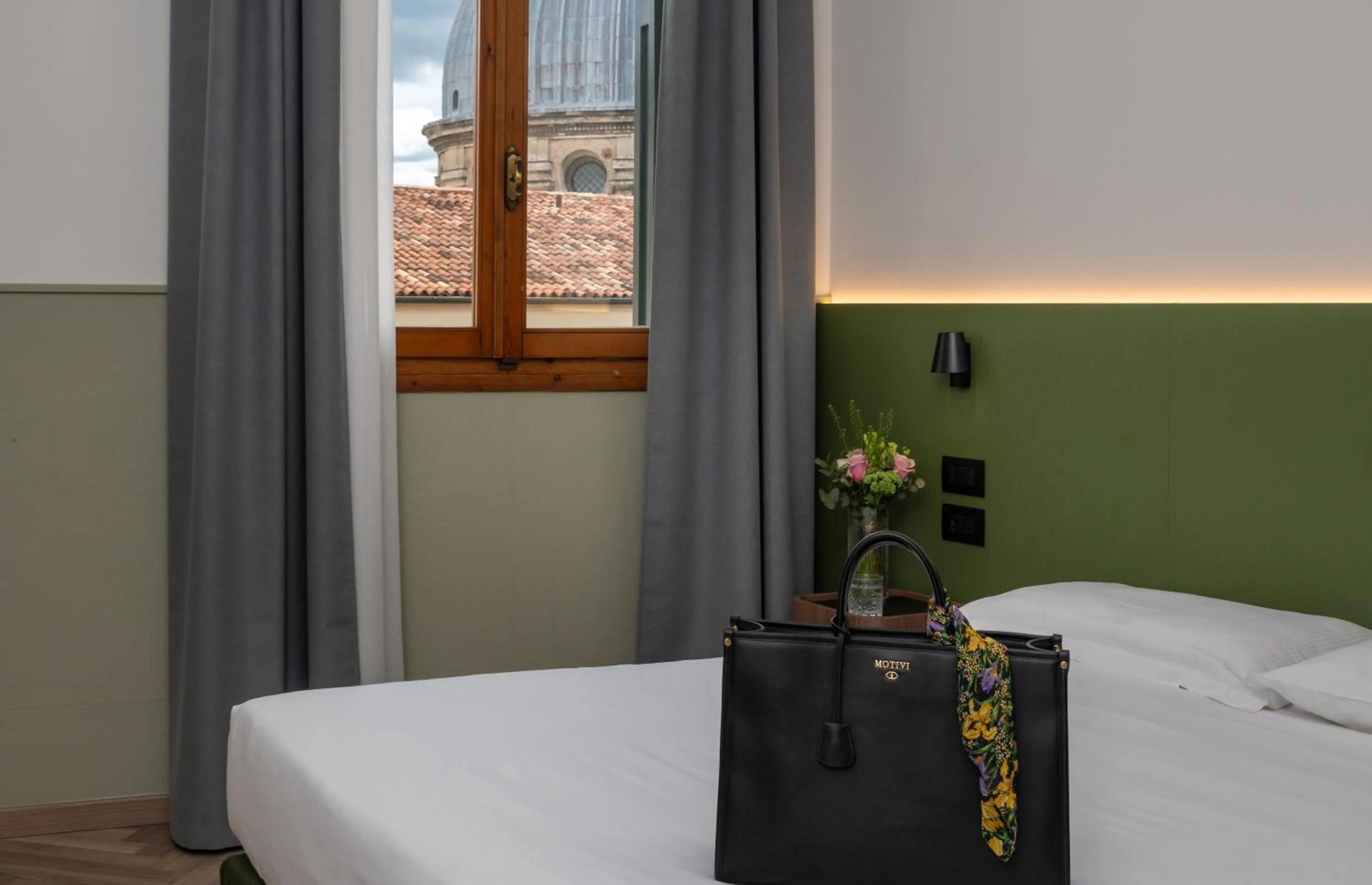 View (from property/room), Bed in Hotel Casa Del Pellegrino