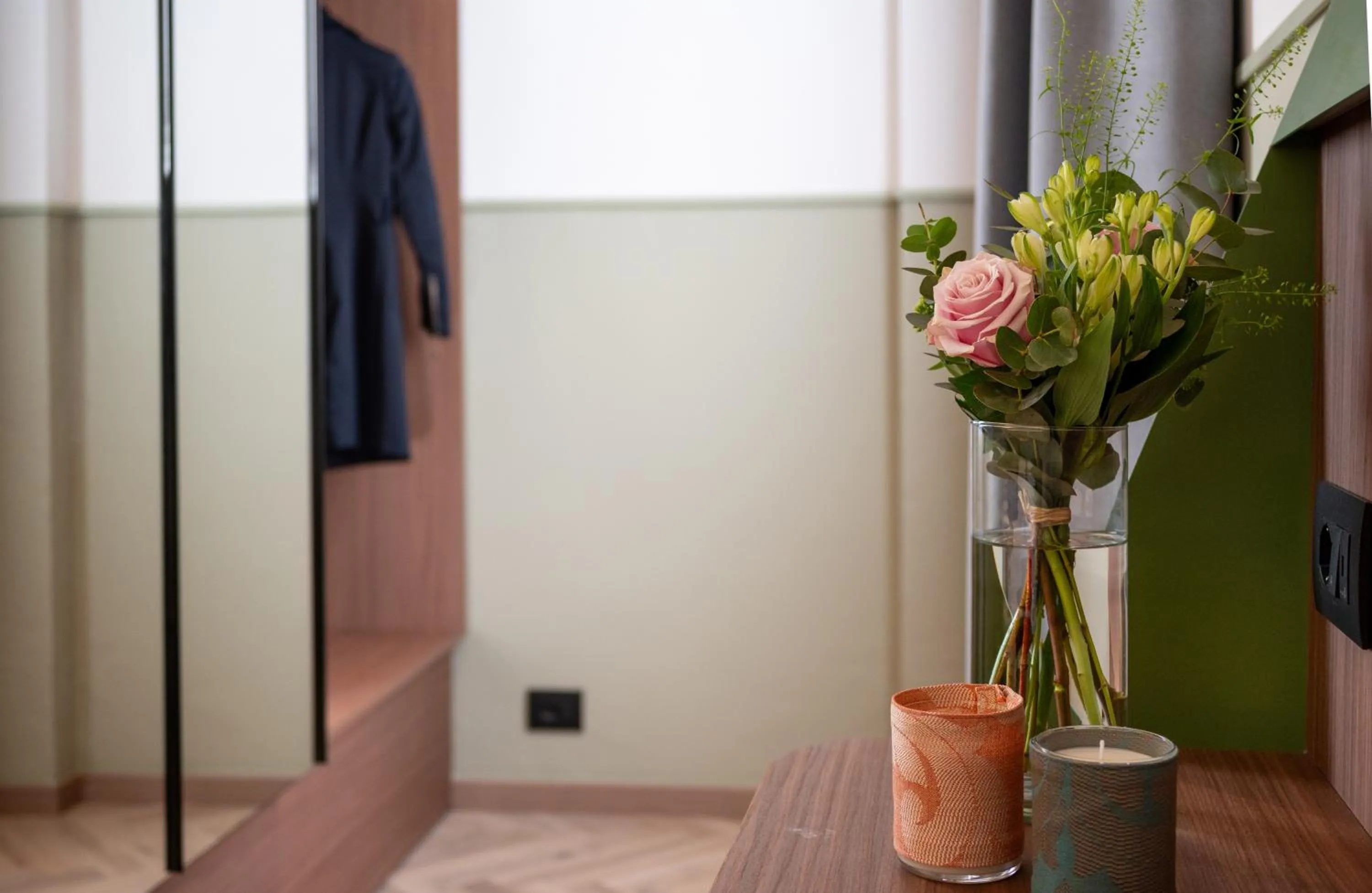 wardrobe in Hotel Casa Del Pellegrino