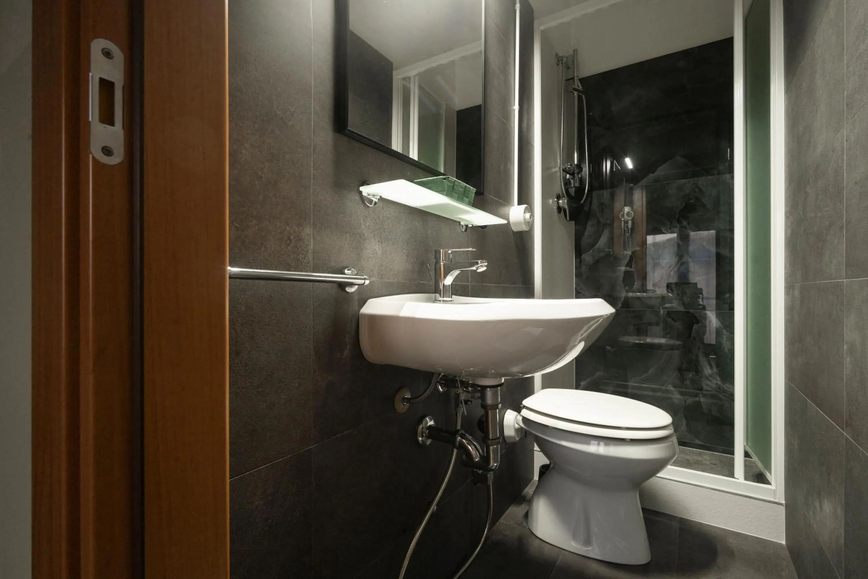 Bathroom in Hotel La Terrazza