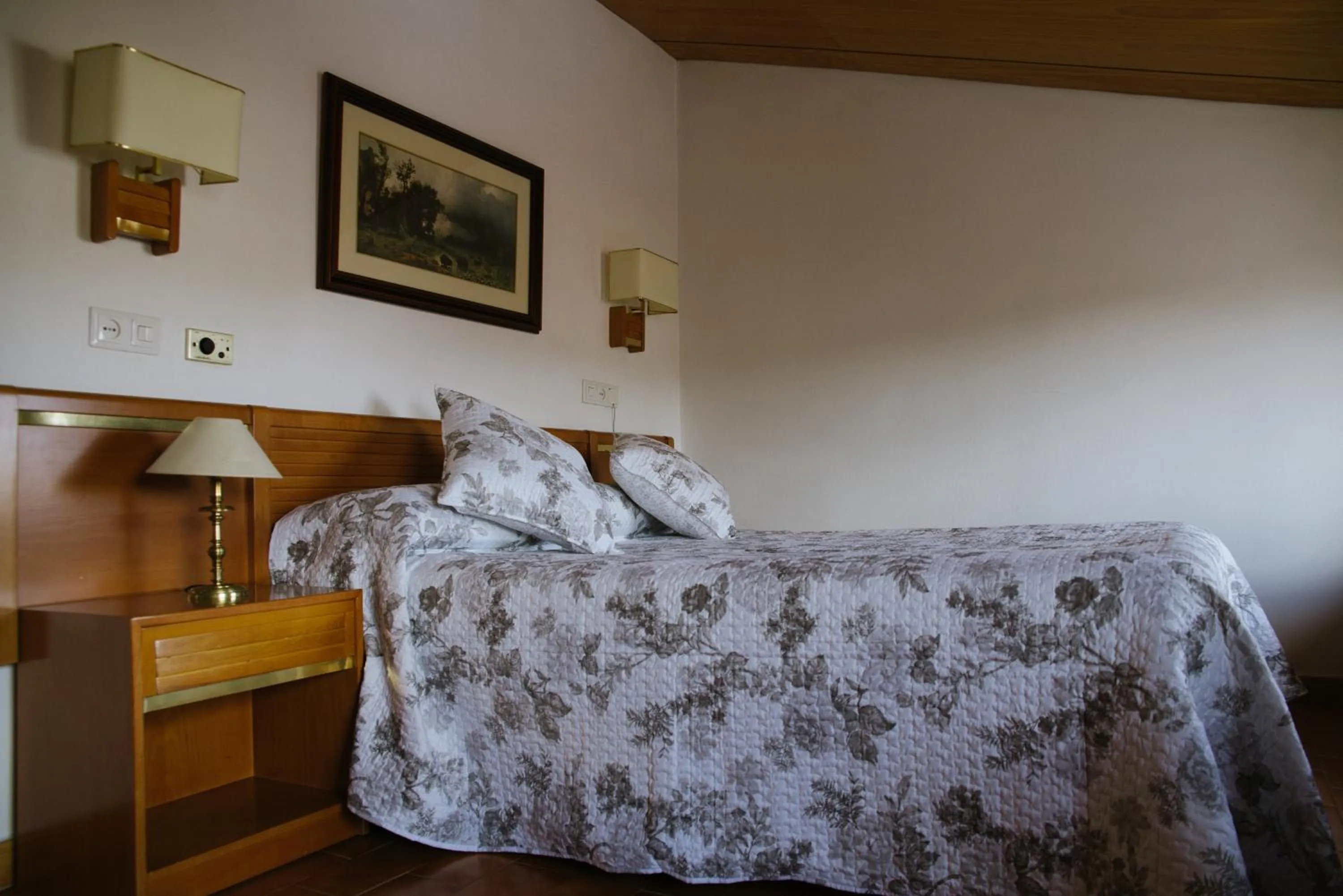 Bed in Hotel Sierra de Aracena