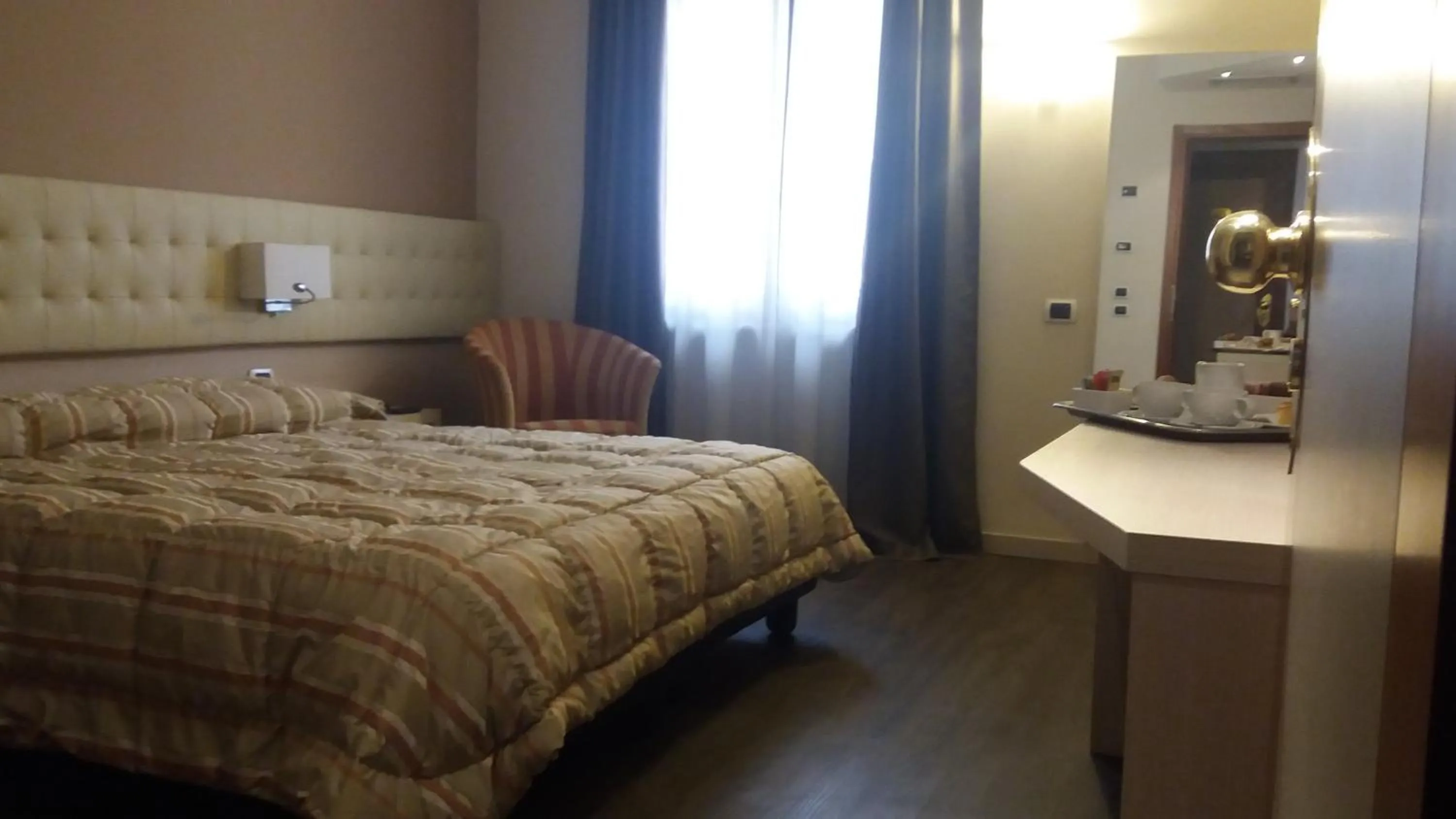 Bed in Hotel Norden Palace