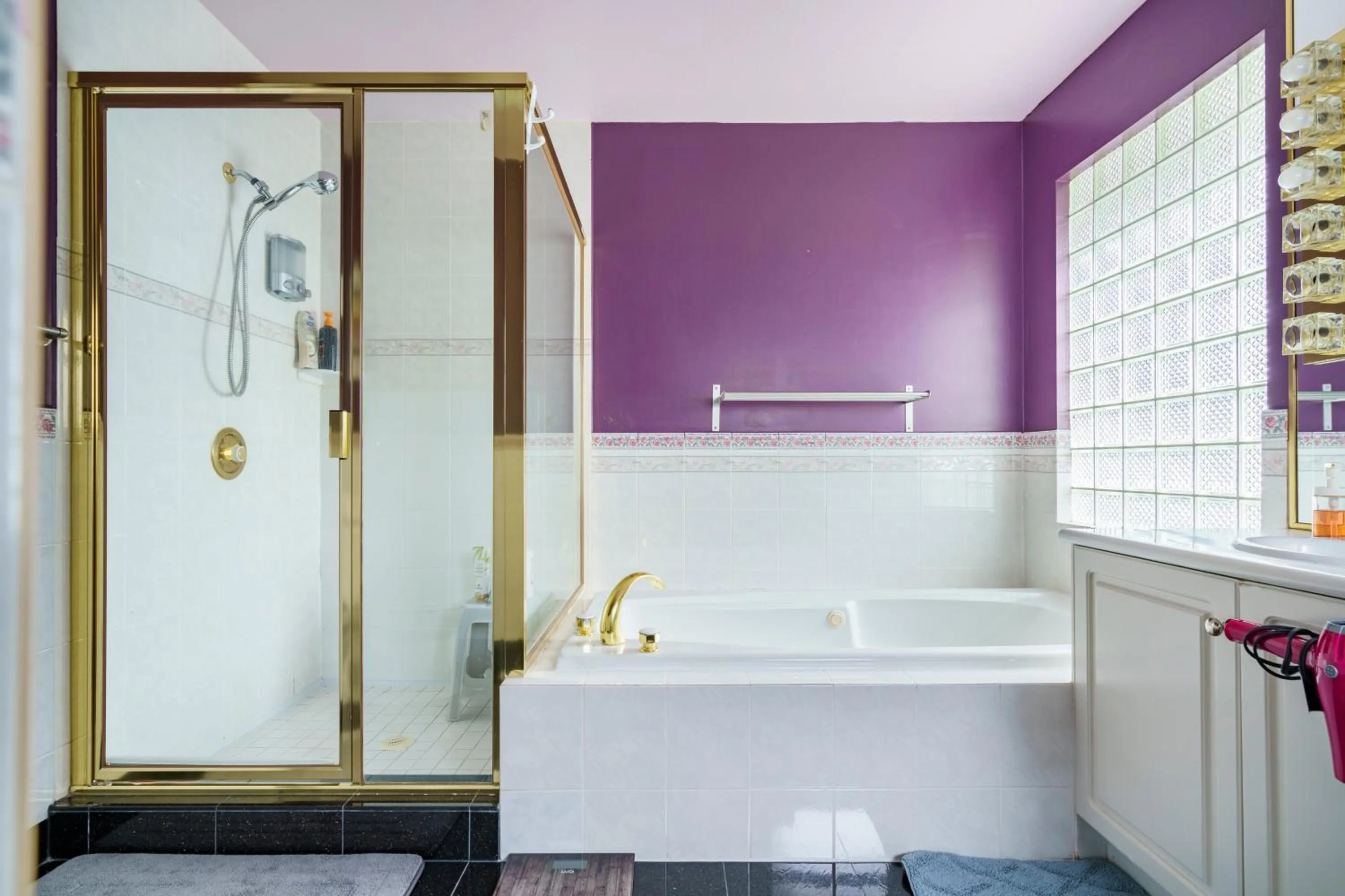 Fraser River Richmond Bed and Breakfast