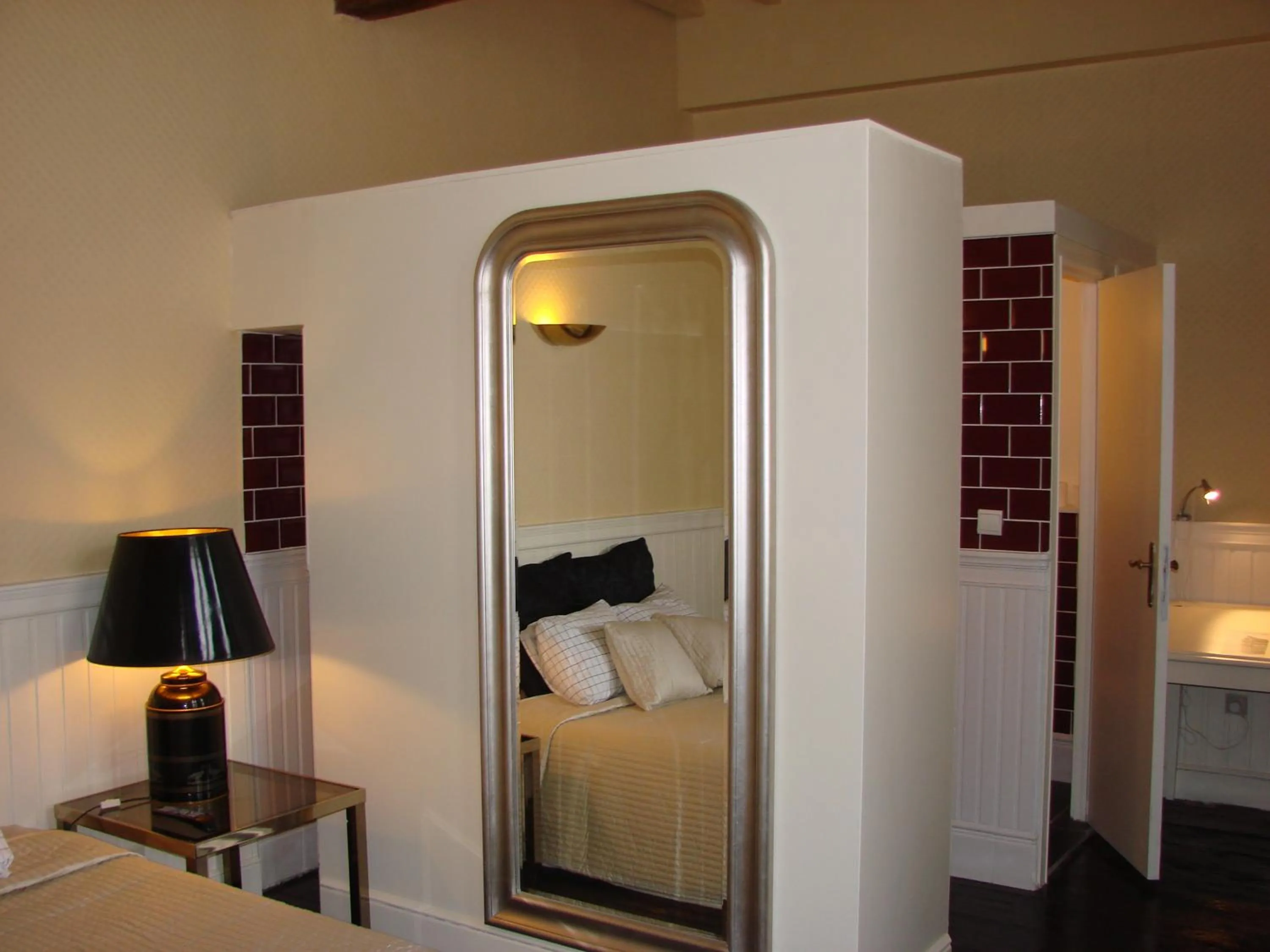 Bed in Aparthotel De Beek Anno 1410