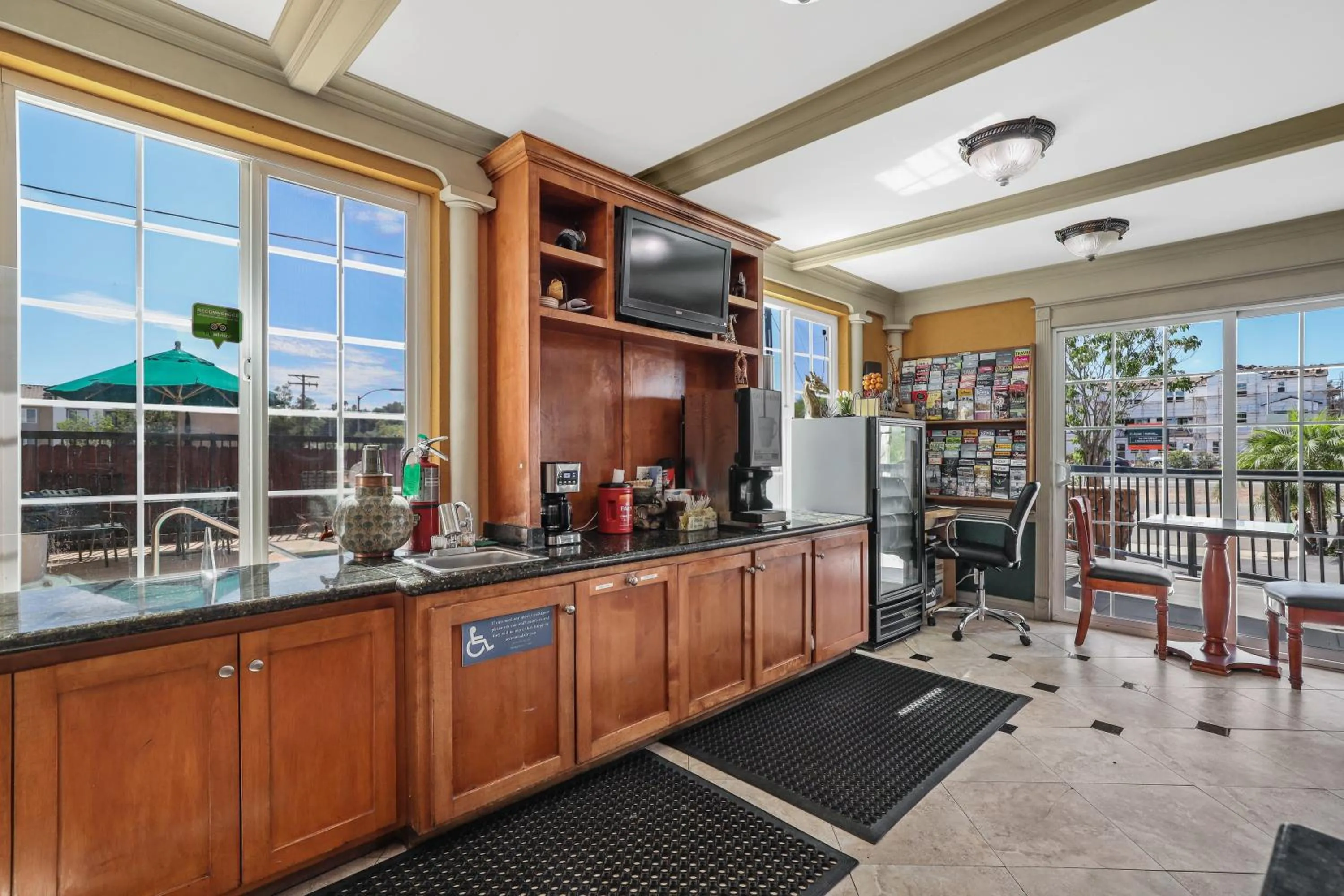 Dining area in Motel Mediteran