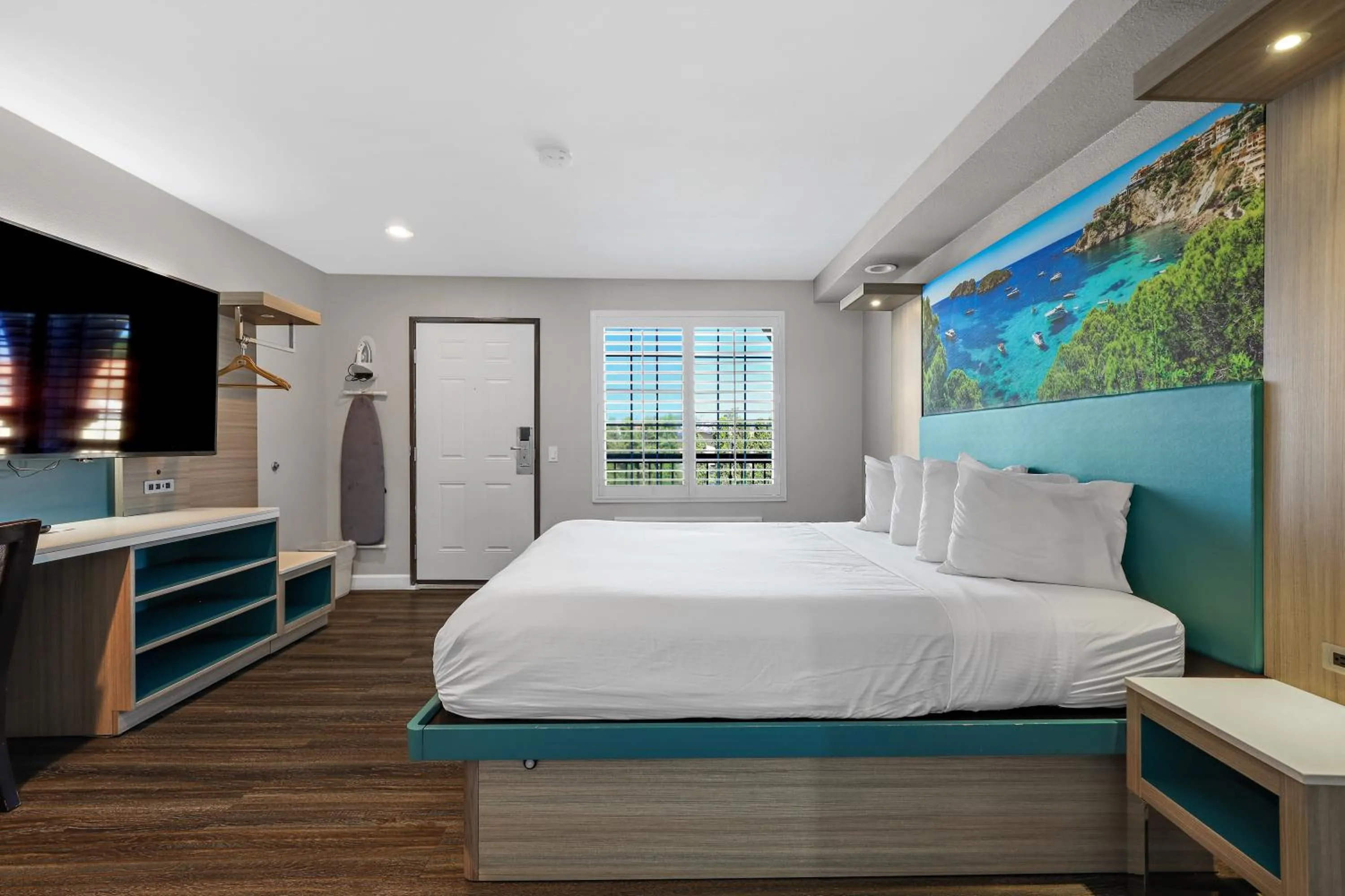 TV and multimedia, Bed in Motel Mediteran