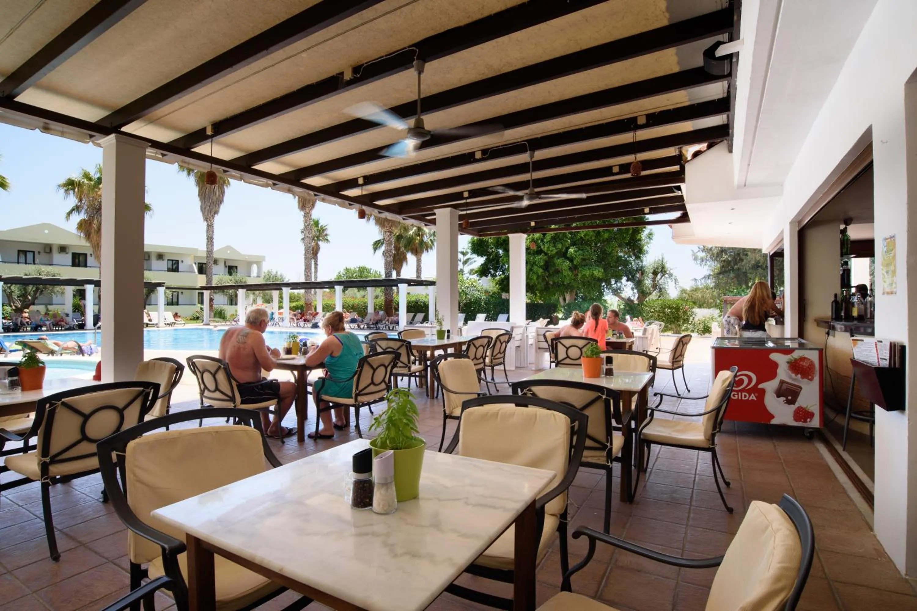Restaurant/places to eat in Pefkos Village Resort