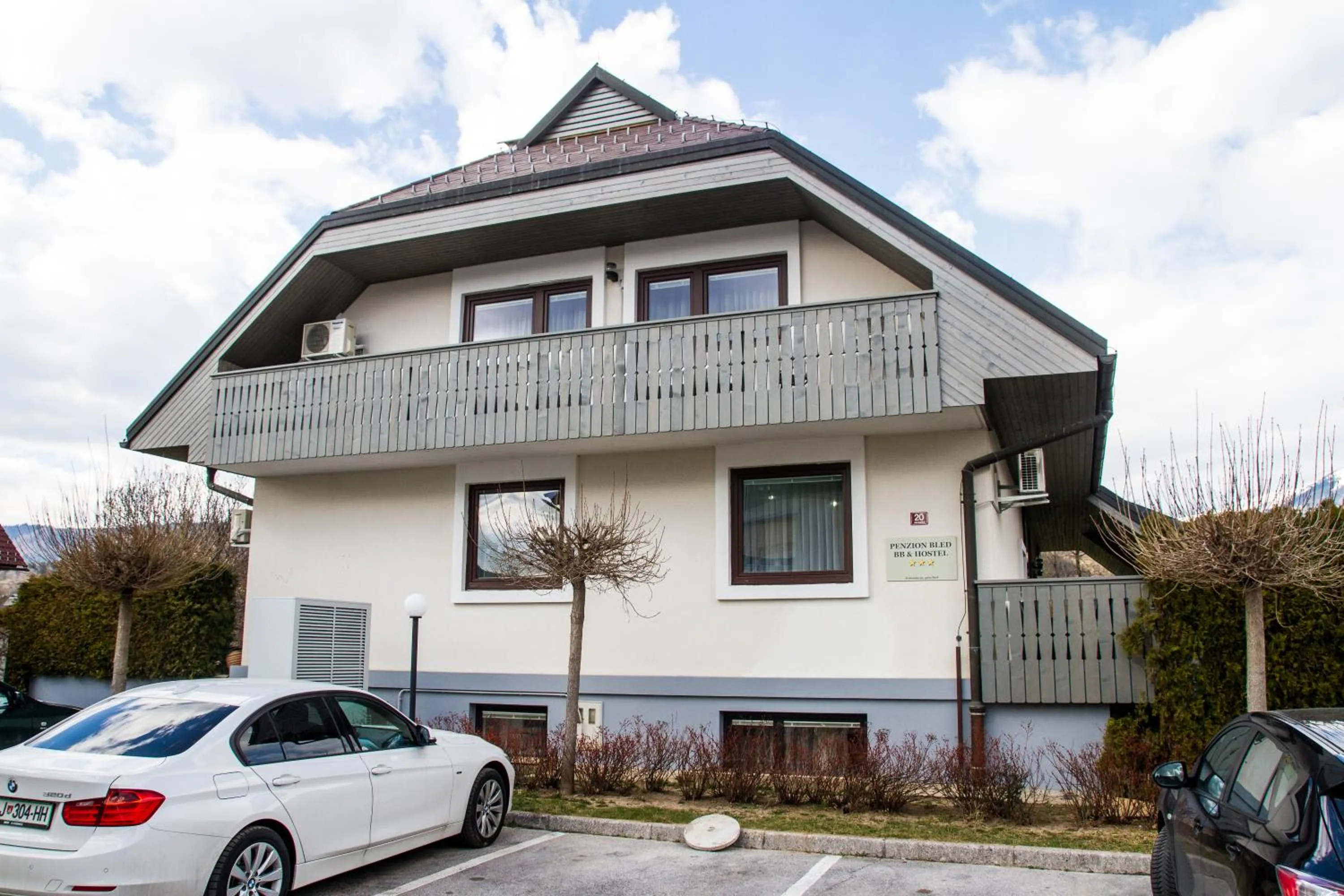 Facade/entrance in Pension Bled