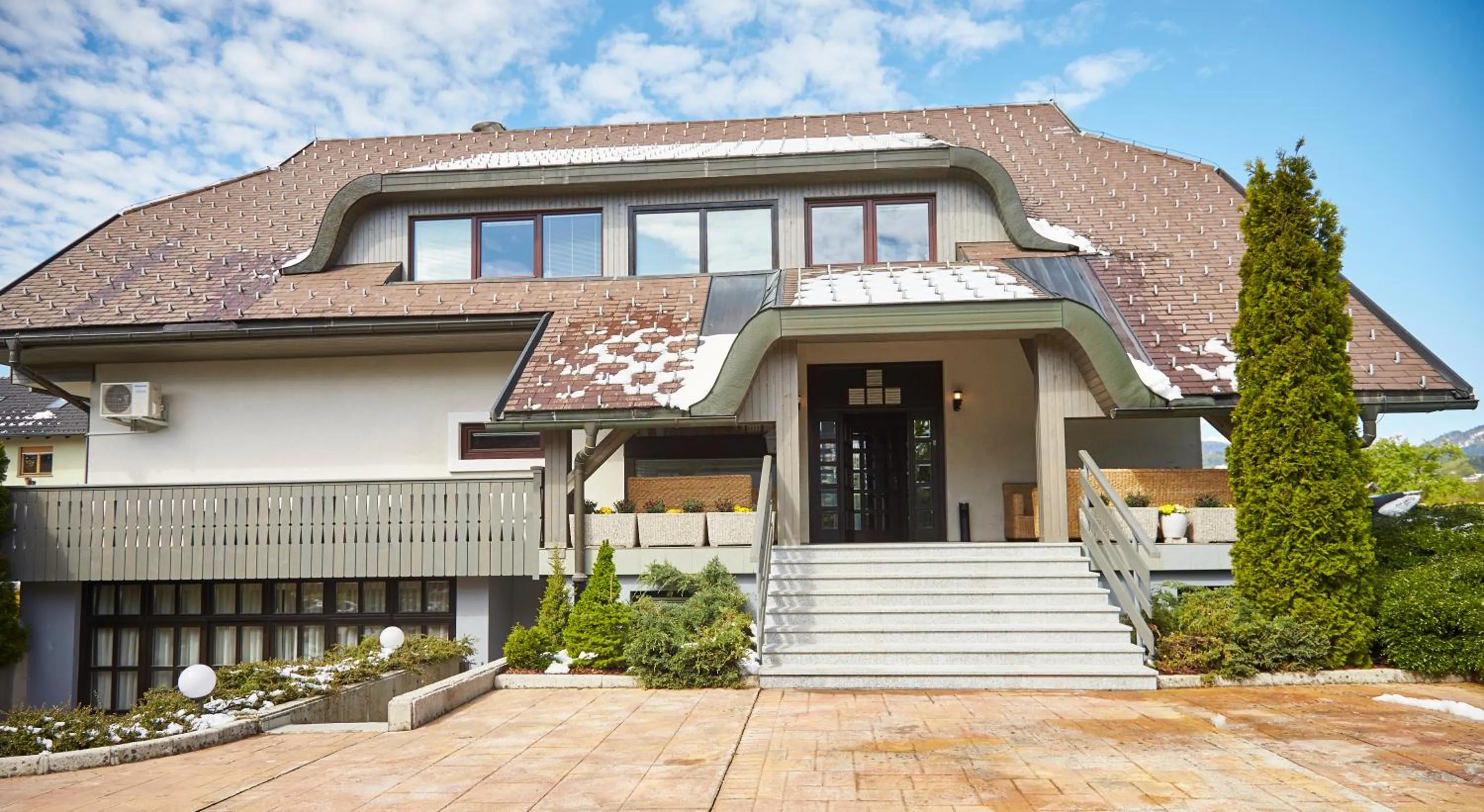 Facade/entrance in Pension Bled