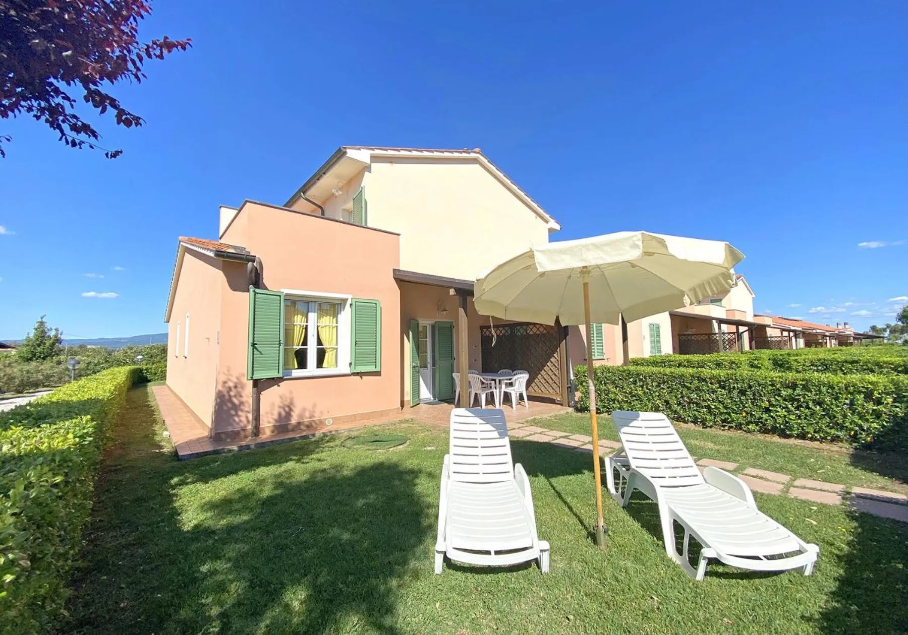 Garden in Rosa Dei Venti