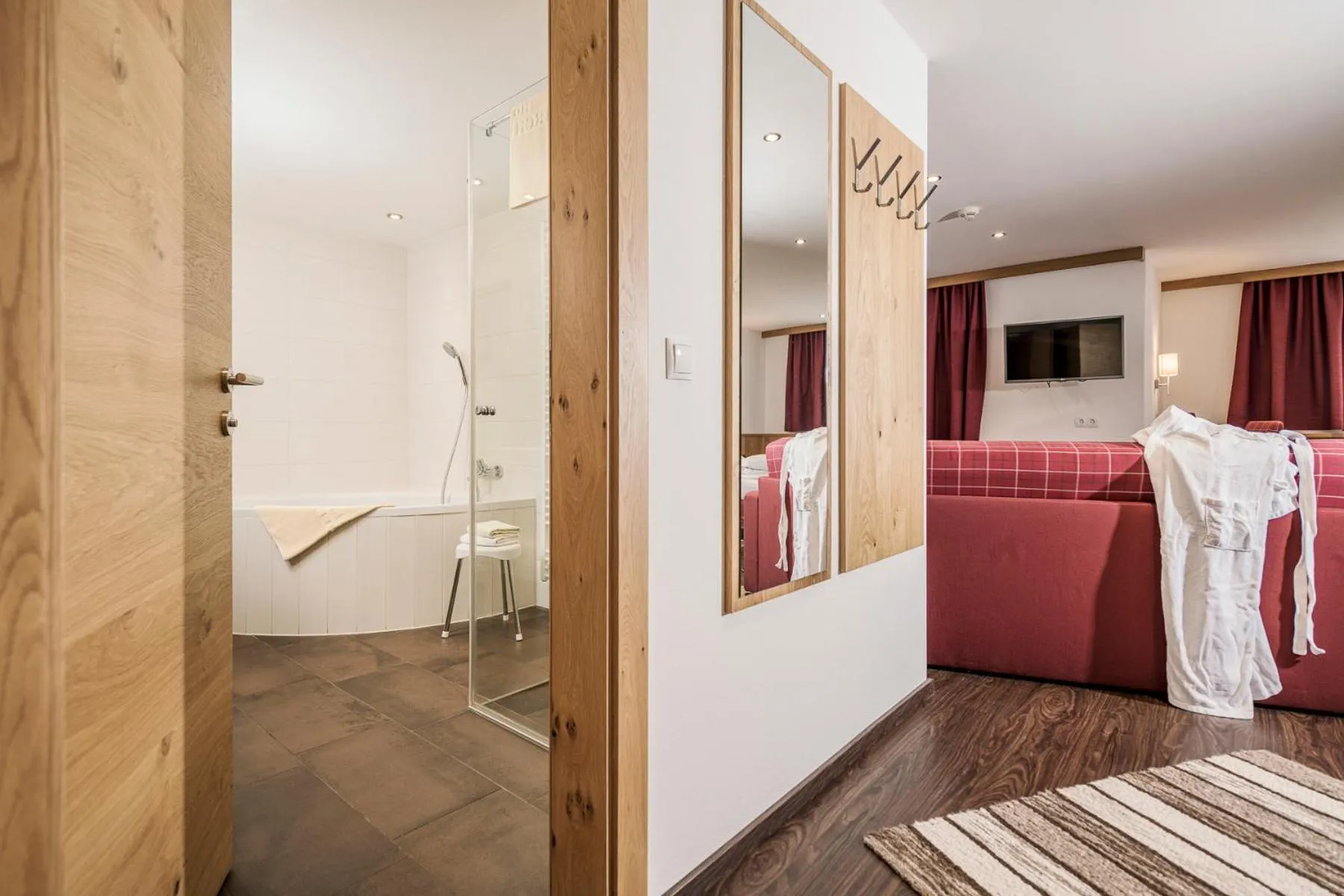 Bed in Hotel Kirchlerhof