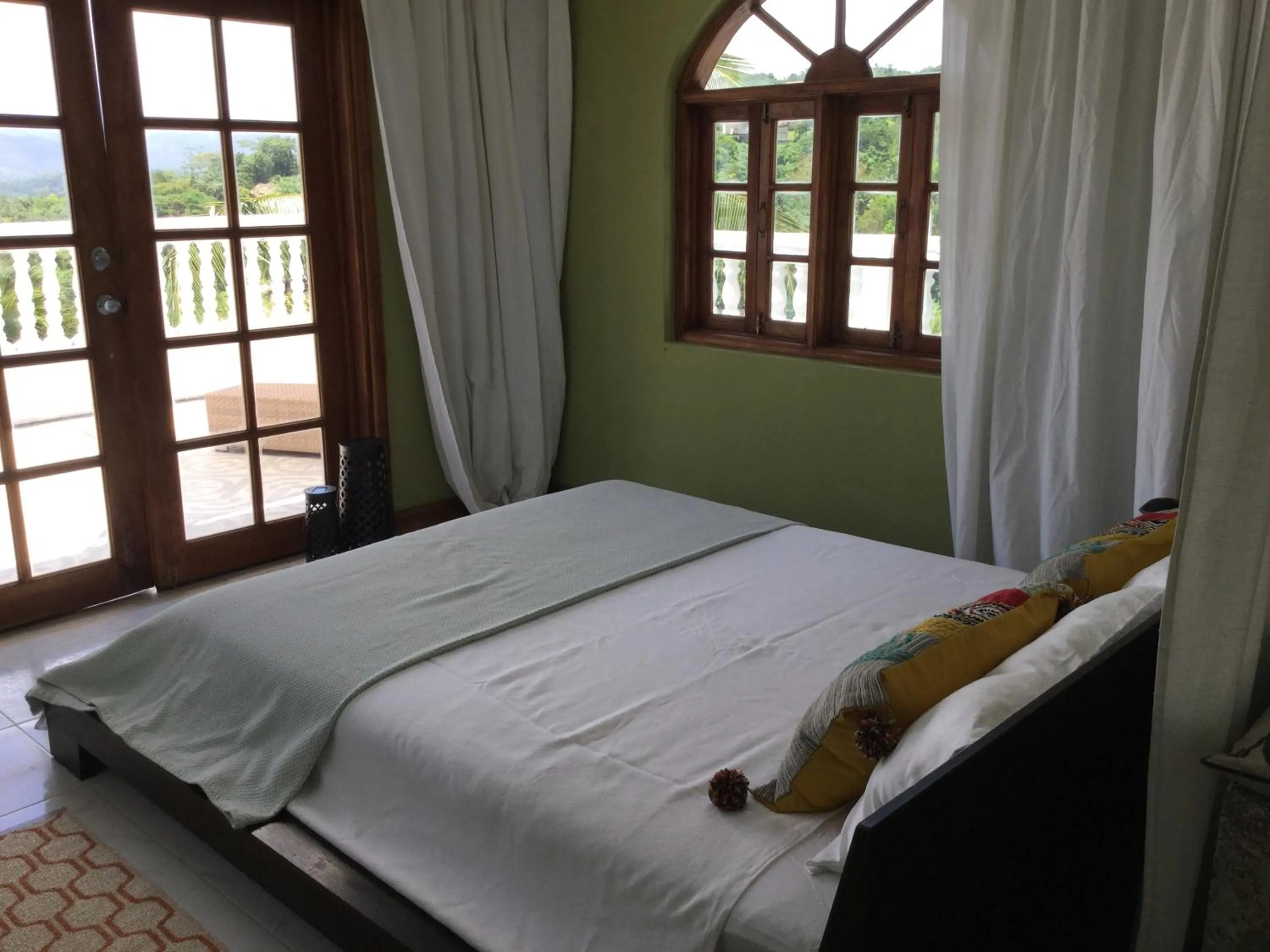 Bed in Fantastic views at Friends