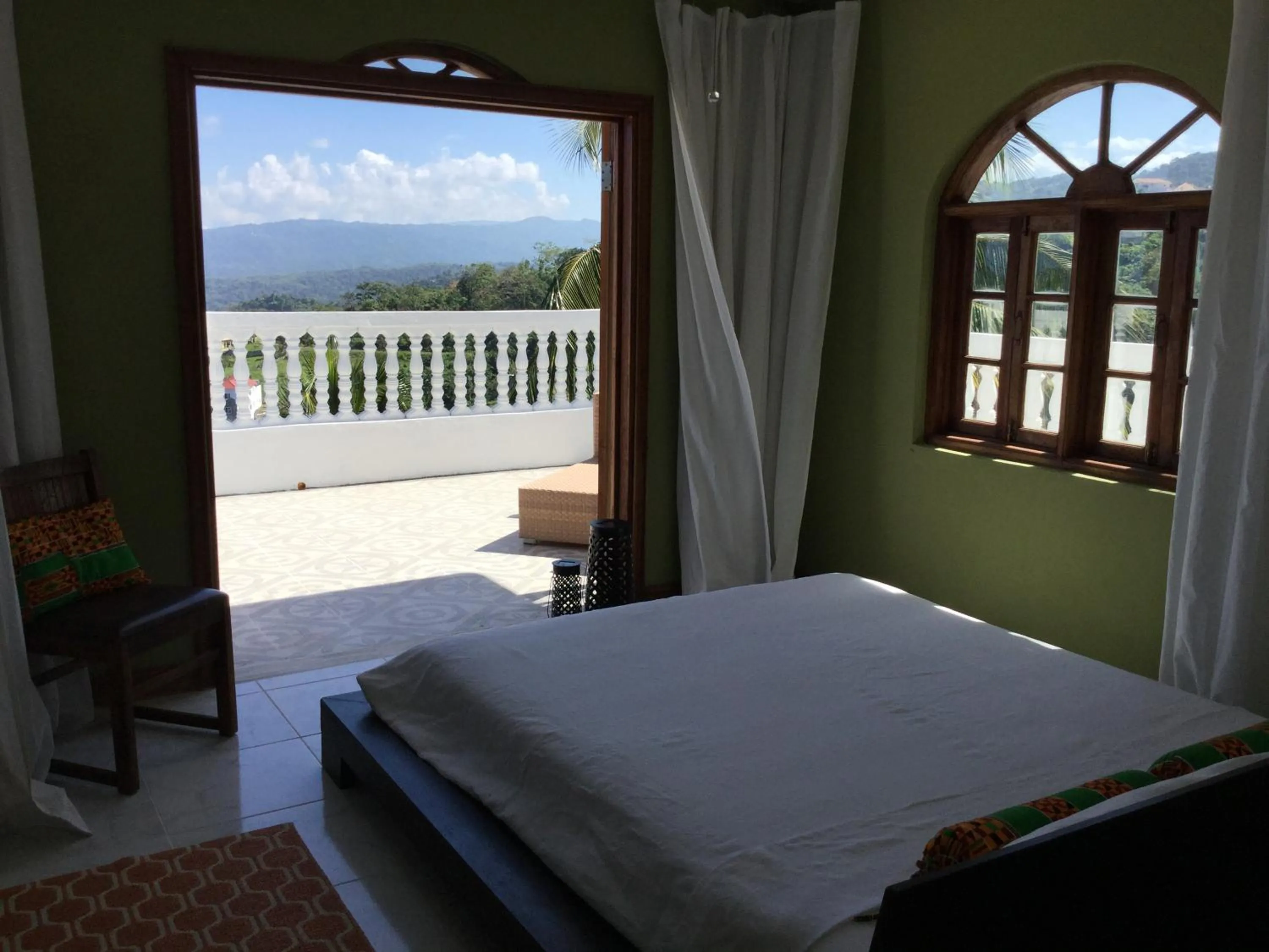 Bed in Fantastic views at Friends