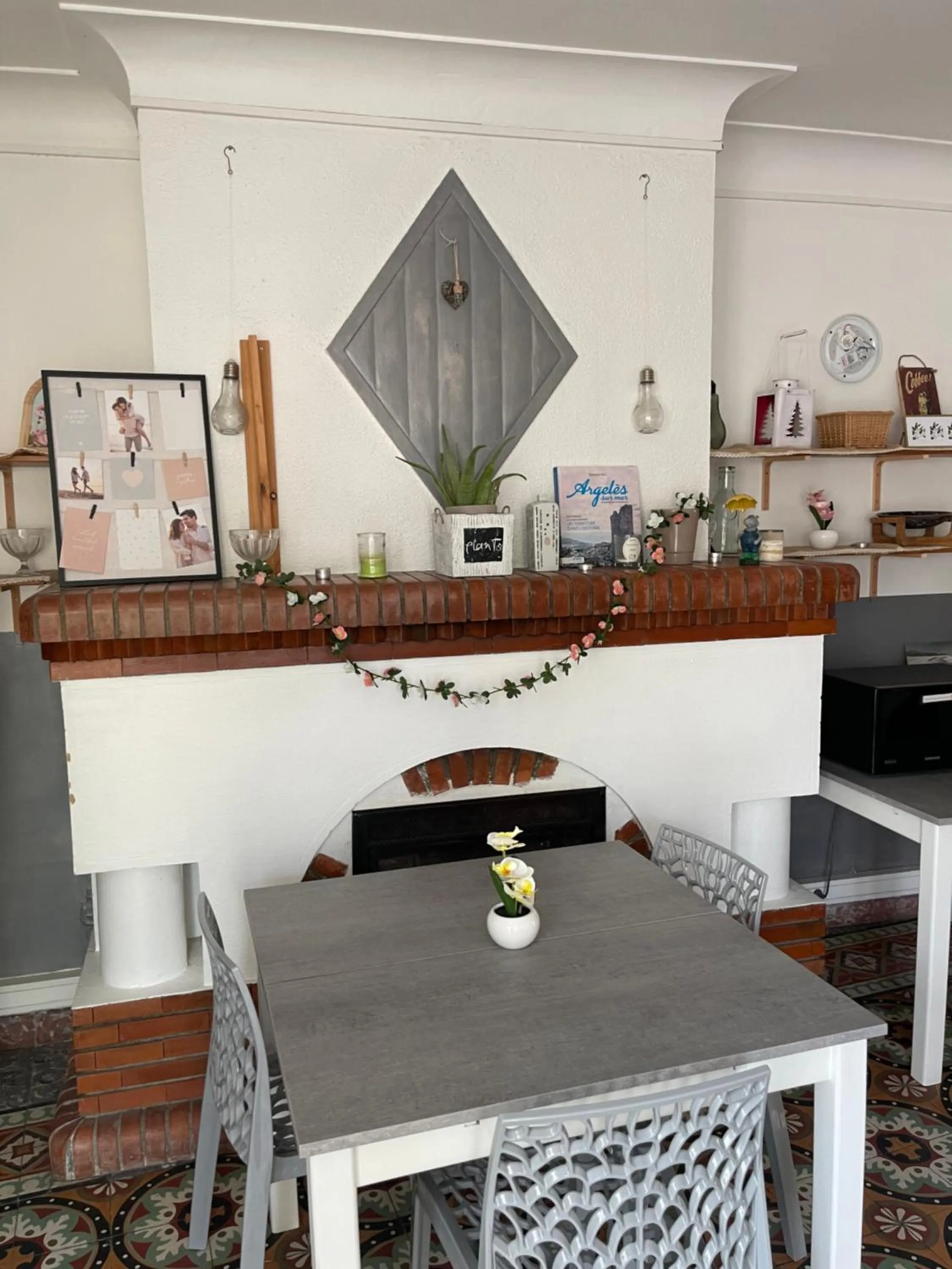 Dining area in Hotel Clair Logis