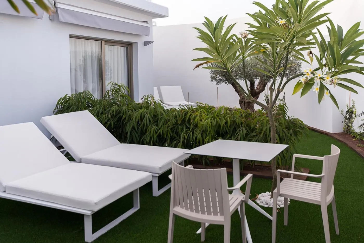Garden in Silvi Villas by TAM Resorts