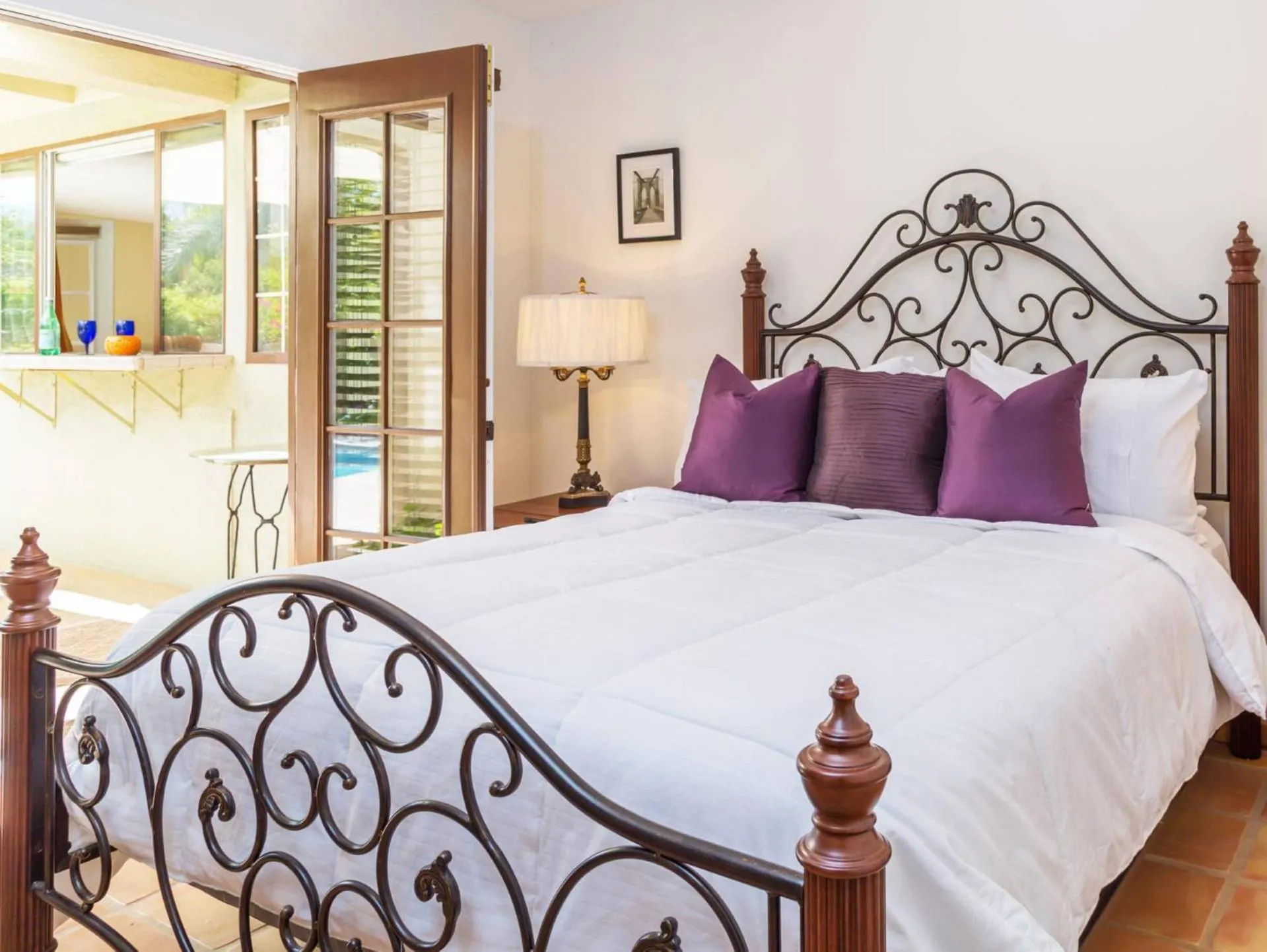 Bed in Reeves Garden House by ACME House Company