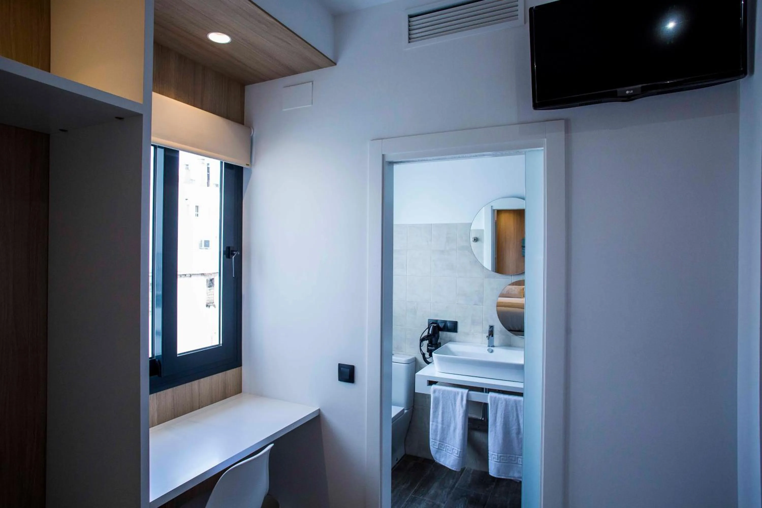 Bathroom in Hostal Sevilla Santa Justa - Adults only