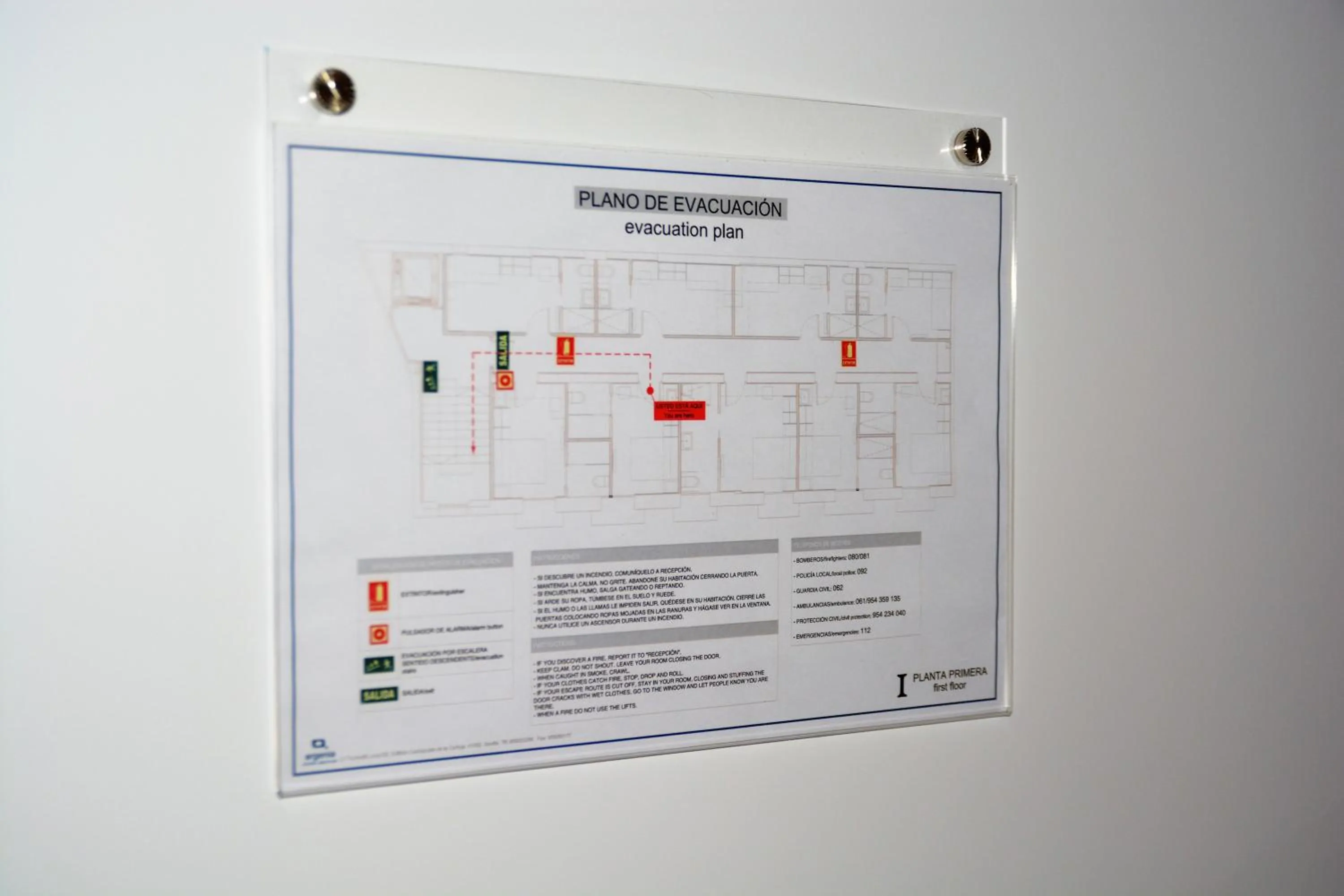 Logo/Certificate/Sign in Hostal Sevilla Santa Justa - Adults only