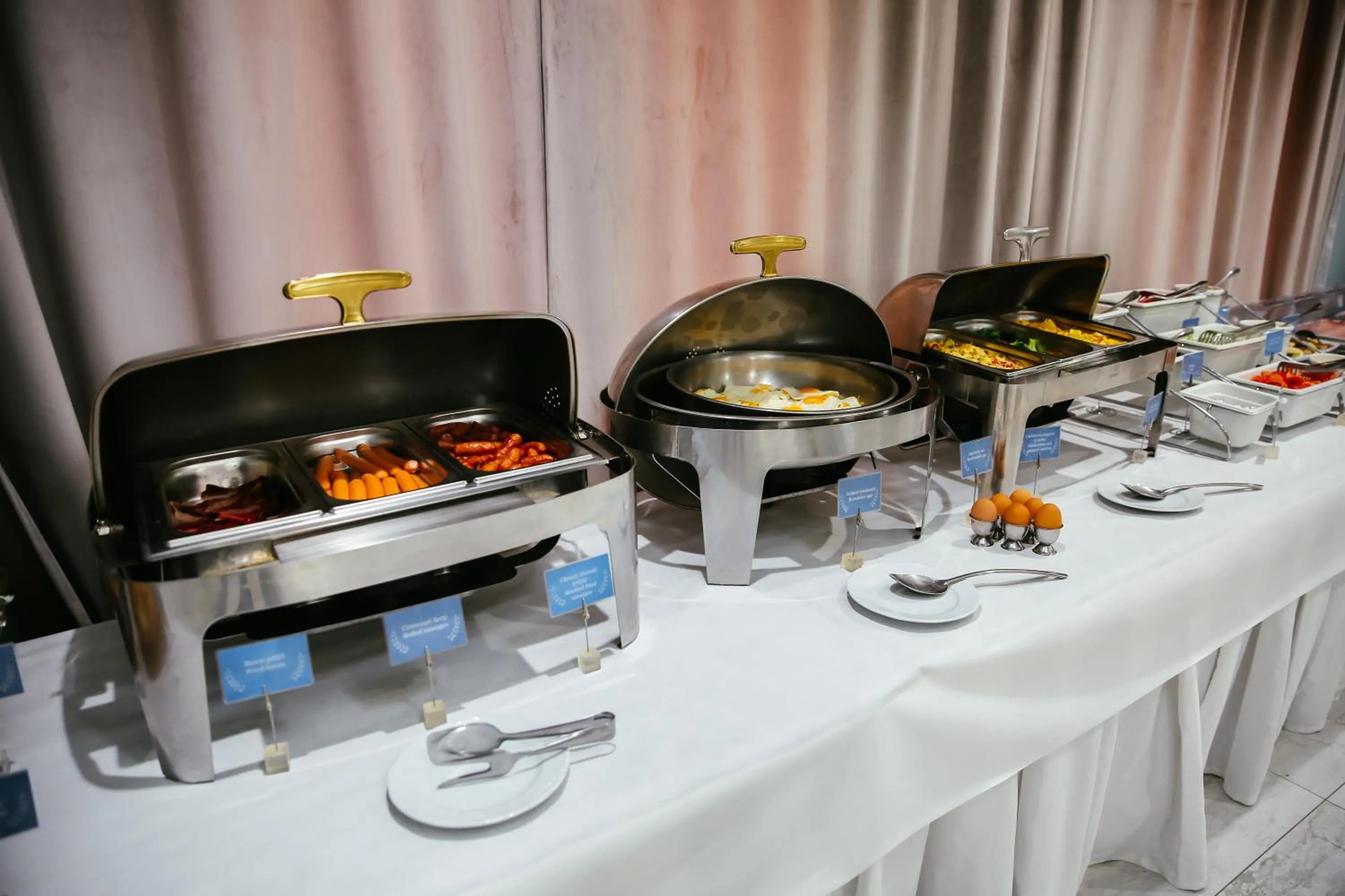 Breakfast in Royal Class Hotel