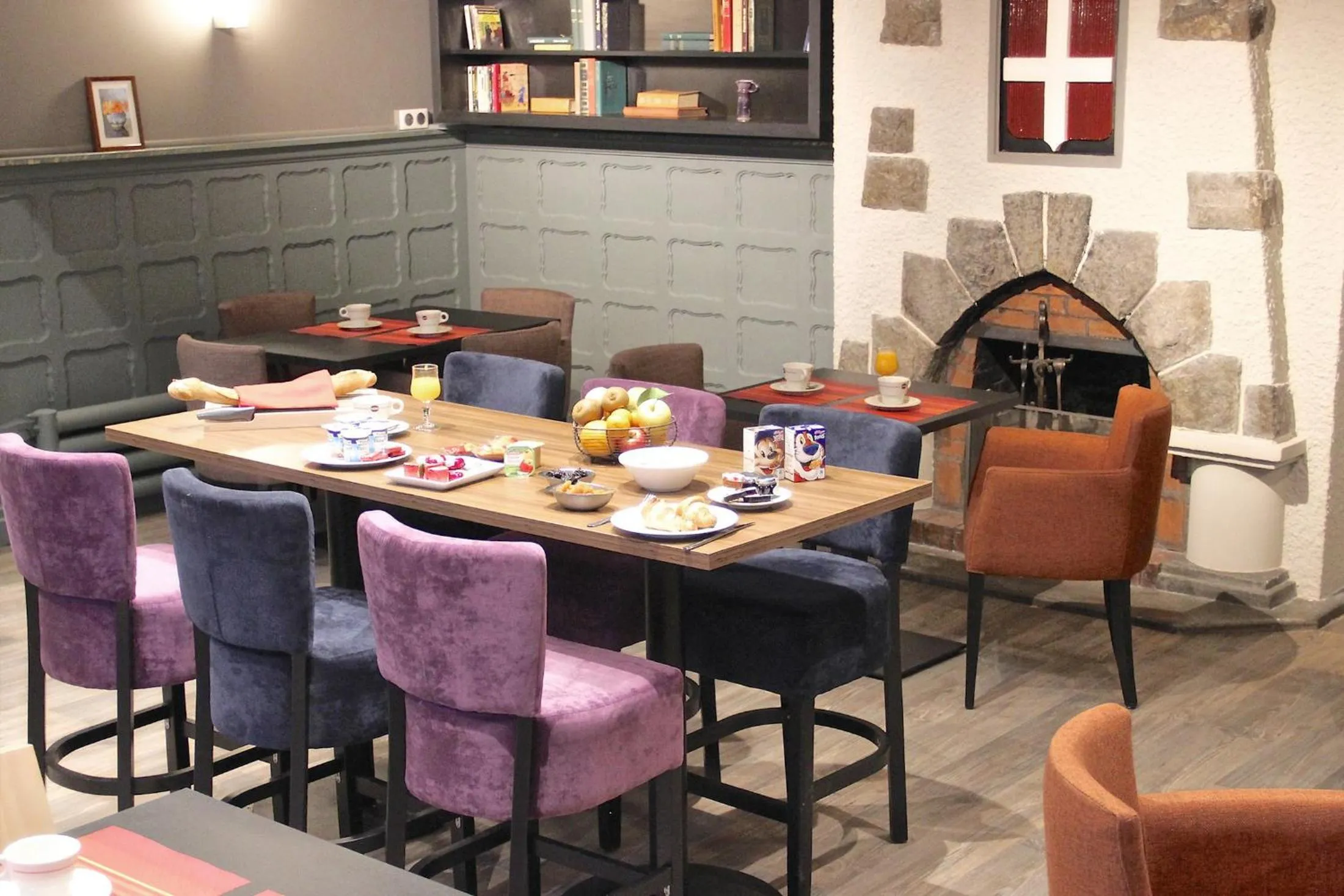 Buffet breakfast in Hotel Thonon Centre Le Comte Rouge