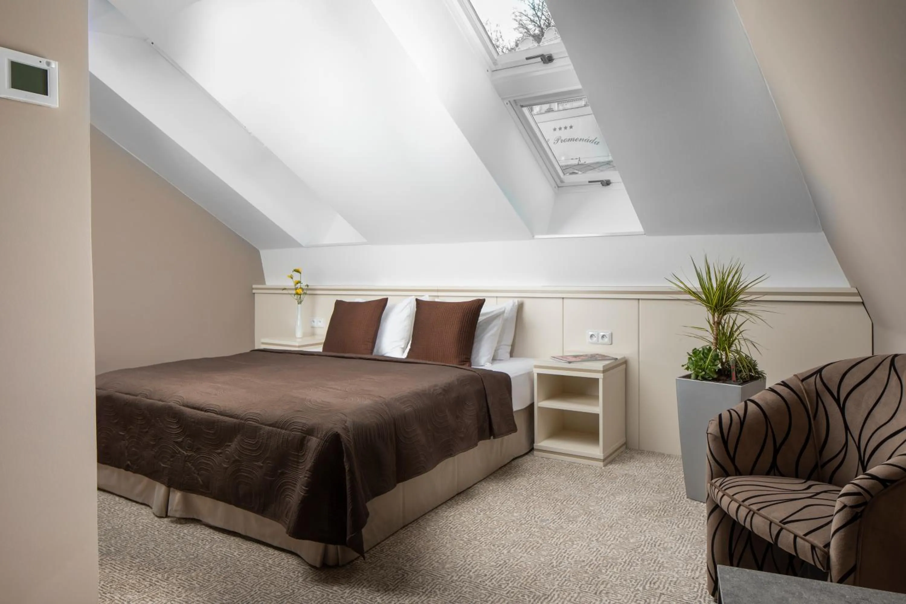 Bedroom, Bed in Promenáda Romantic Hotel