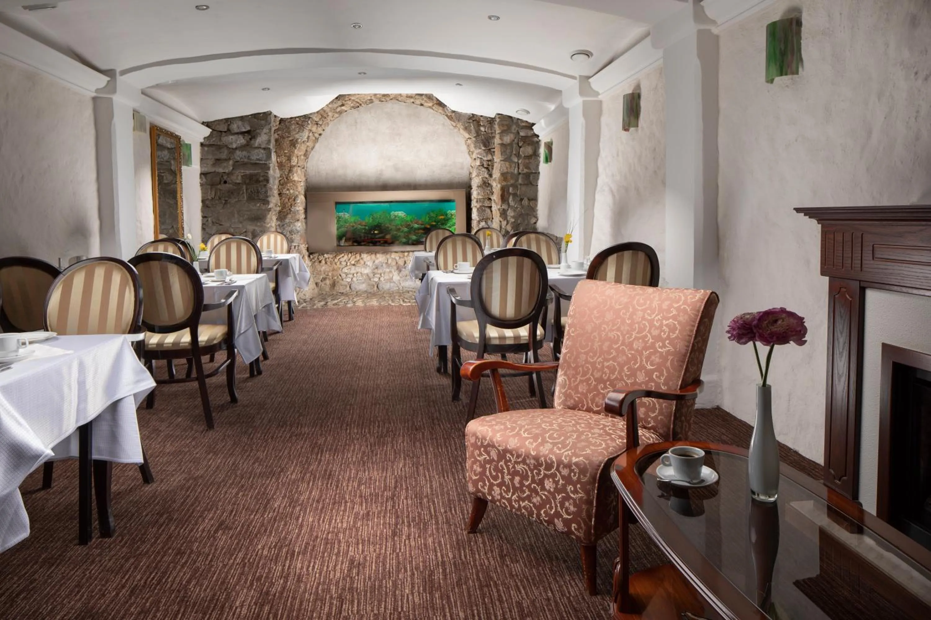 Area and facilities in Promenáda Romantic Hotel