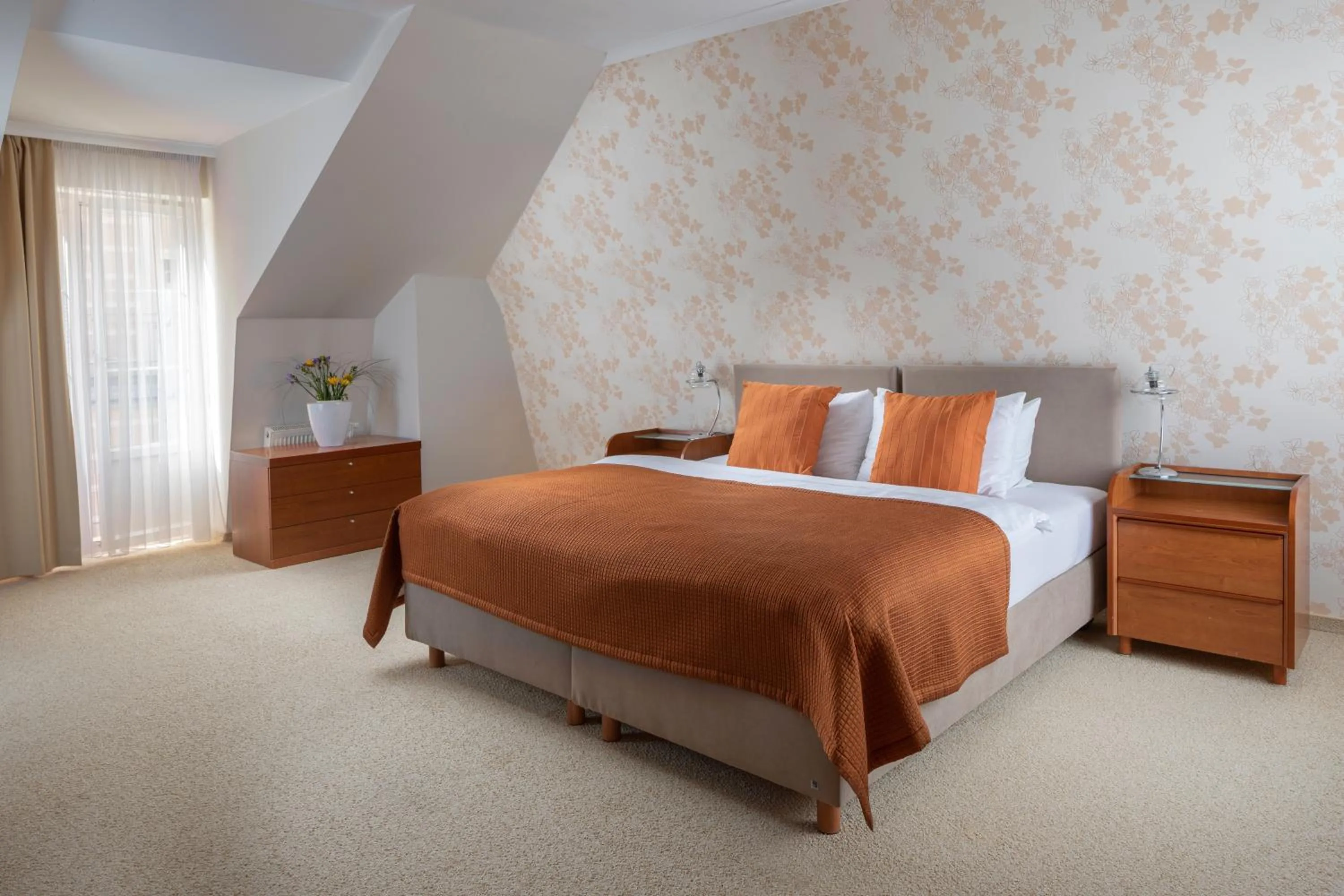 Photo of the whole room, Bed in Promenáda Romantic Hotel