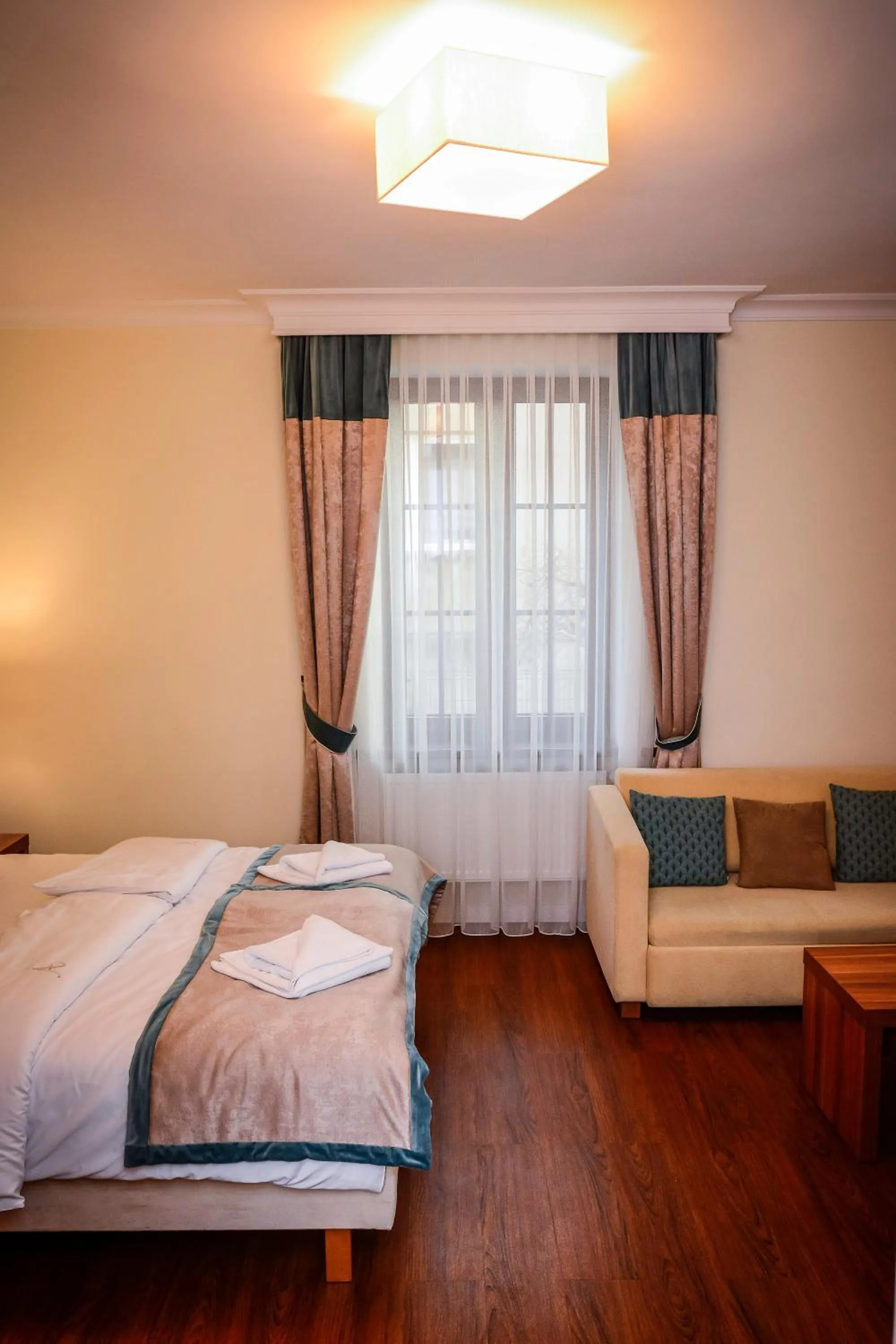 Photo of the whole room, Bed in Willa Anna