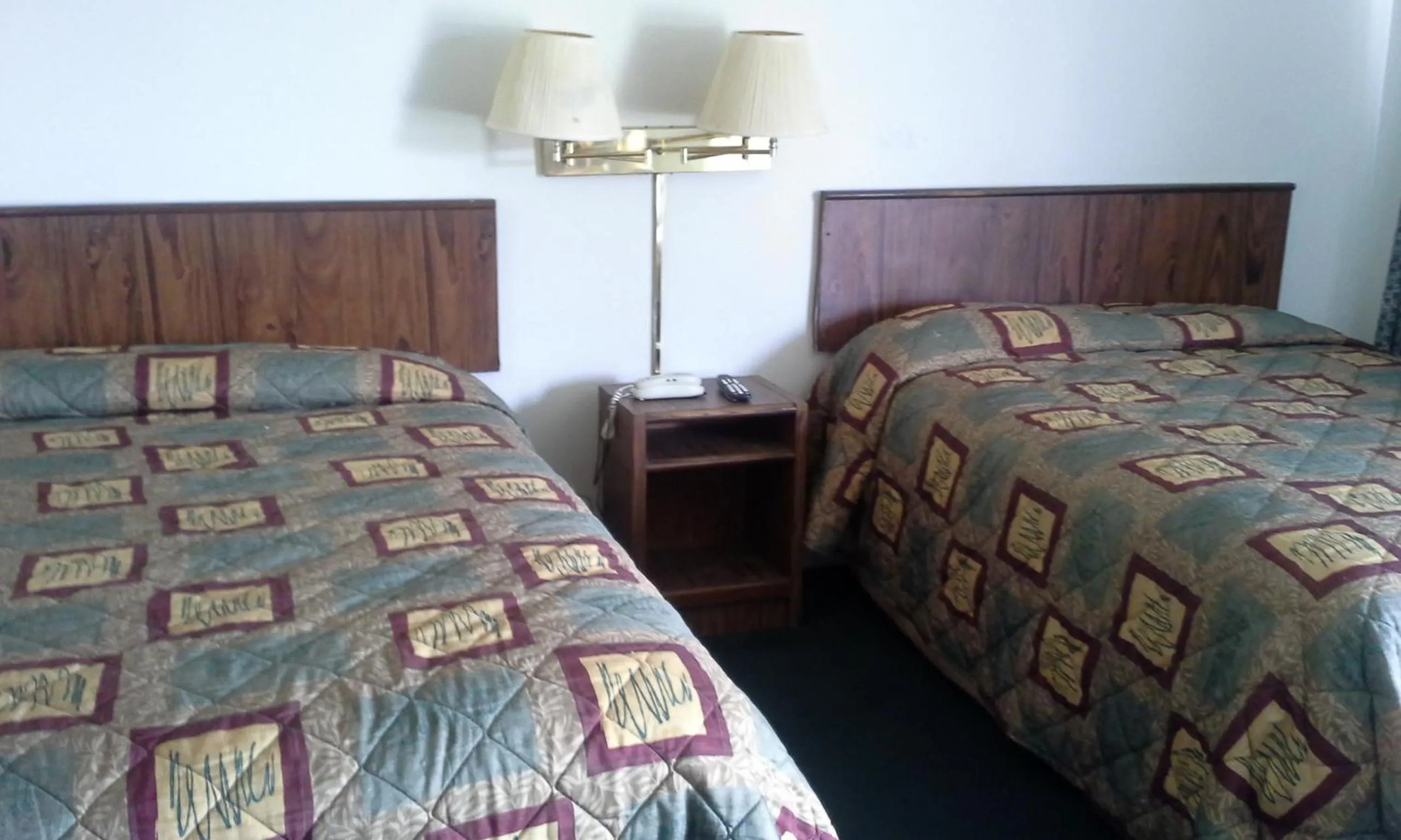 Bed in Relax Inn Ranger