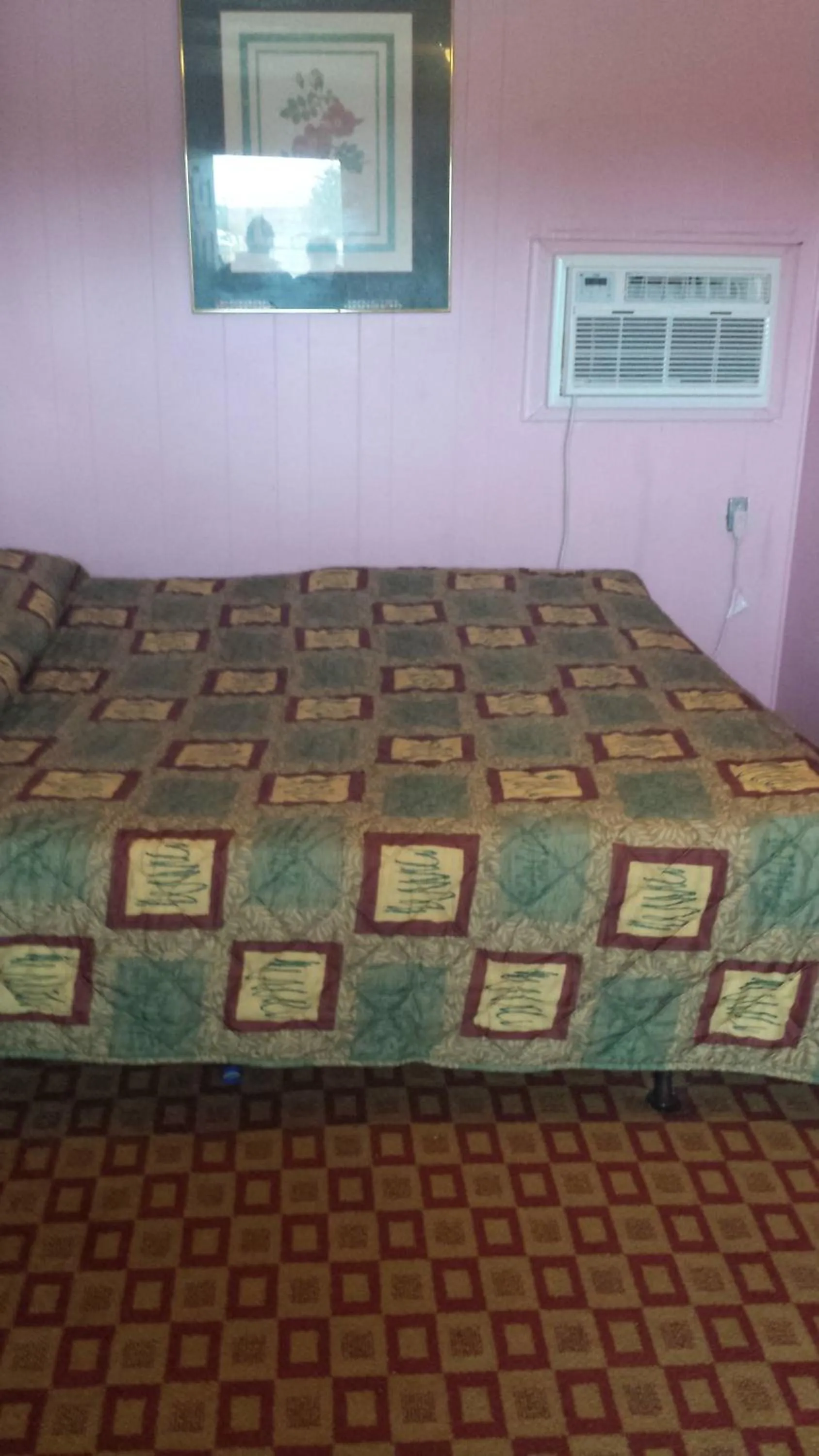 Bed in Relax Inn Ranger