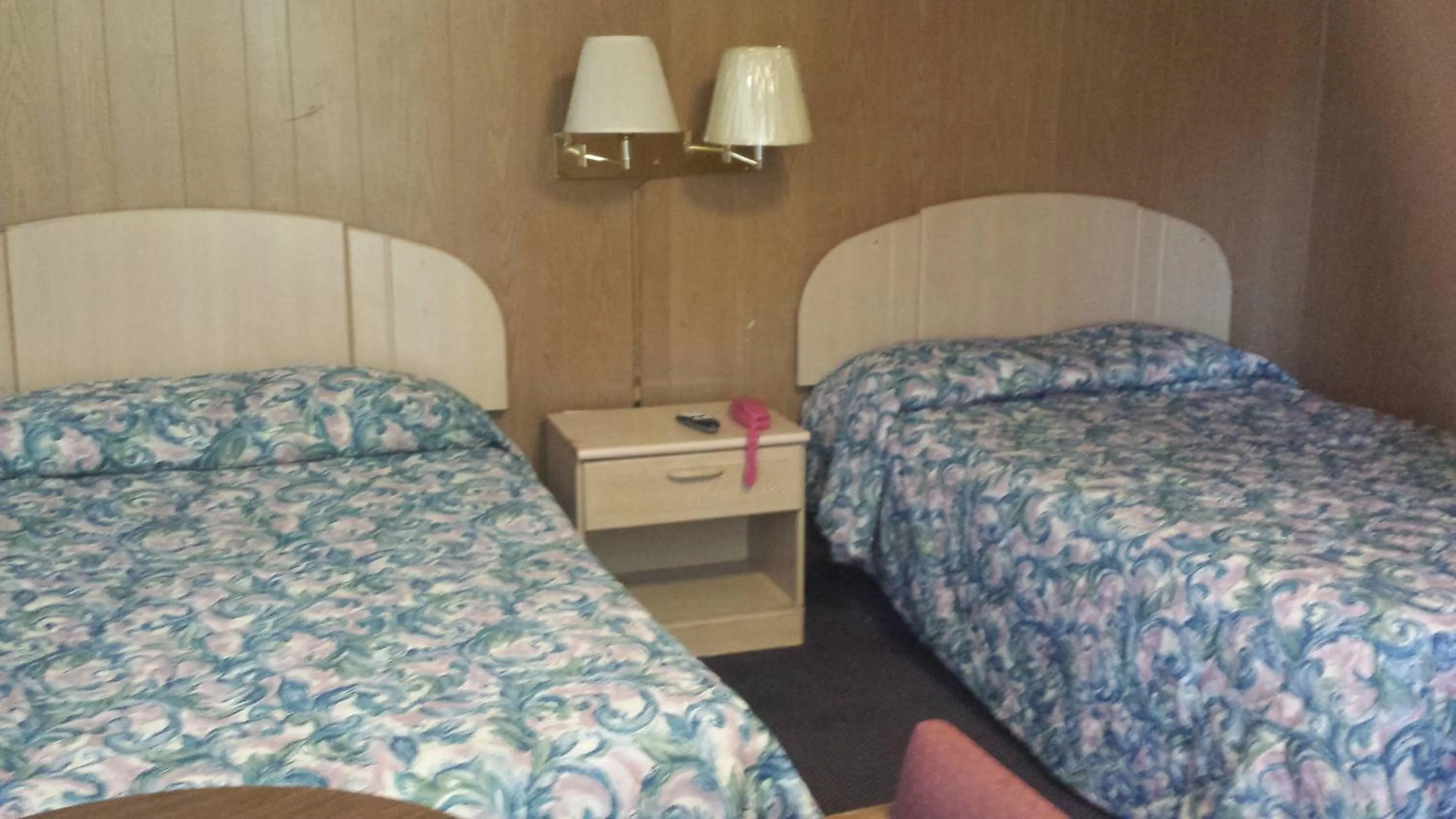 Bed in Relax Inn Ranger