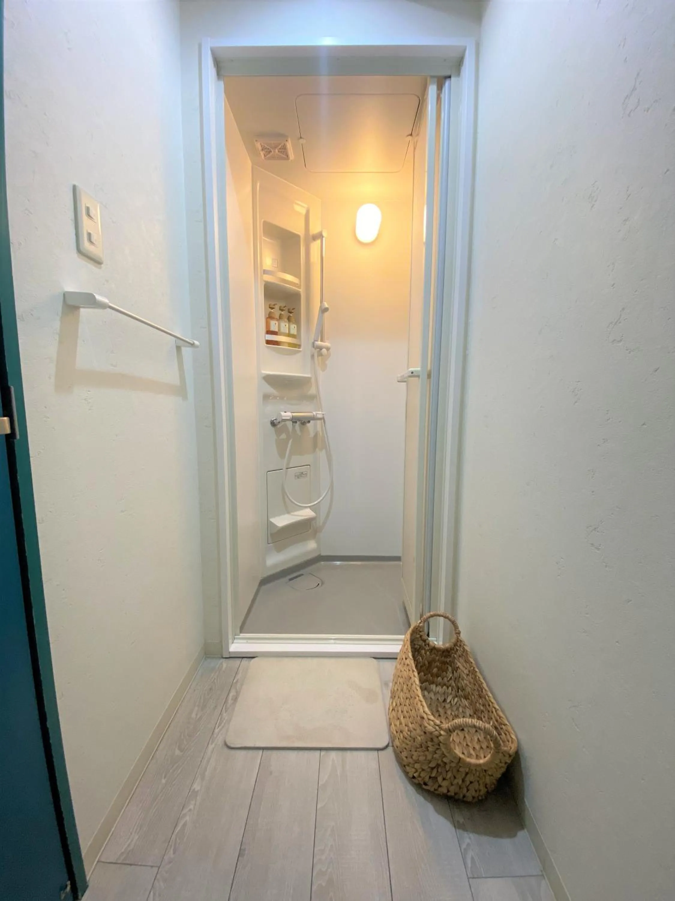 Shower in Hostel Anchorage