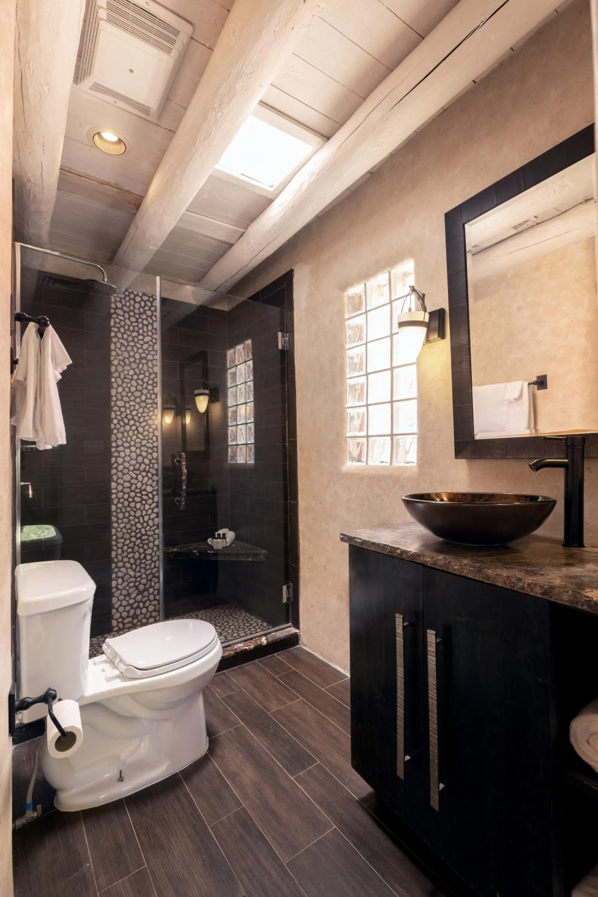 El Monte Sagrado Resort & Spa