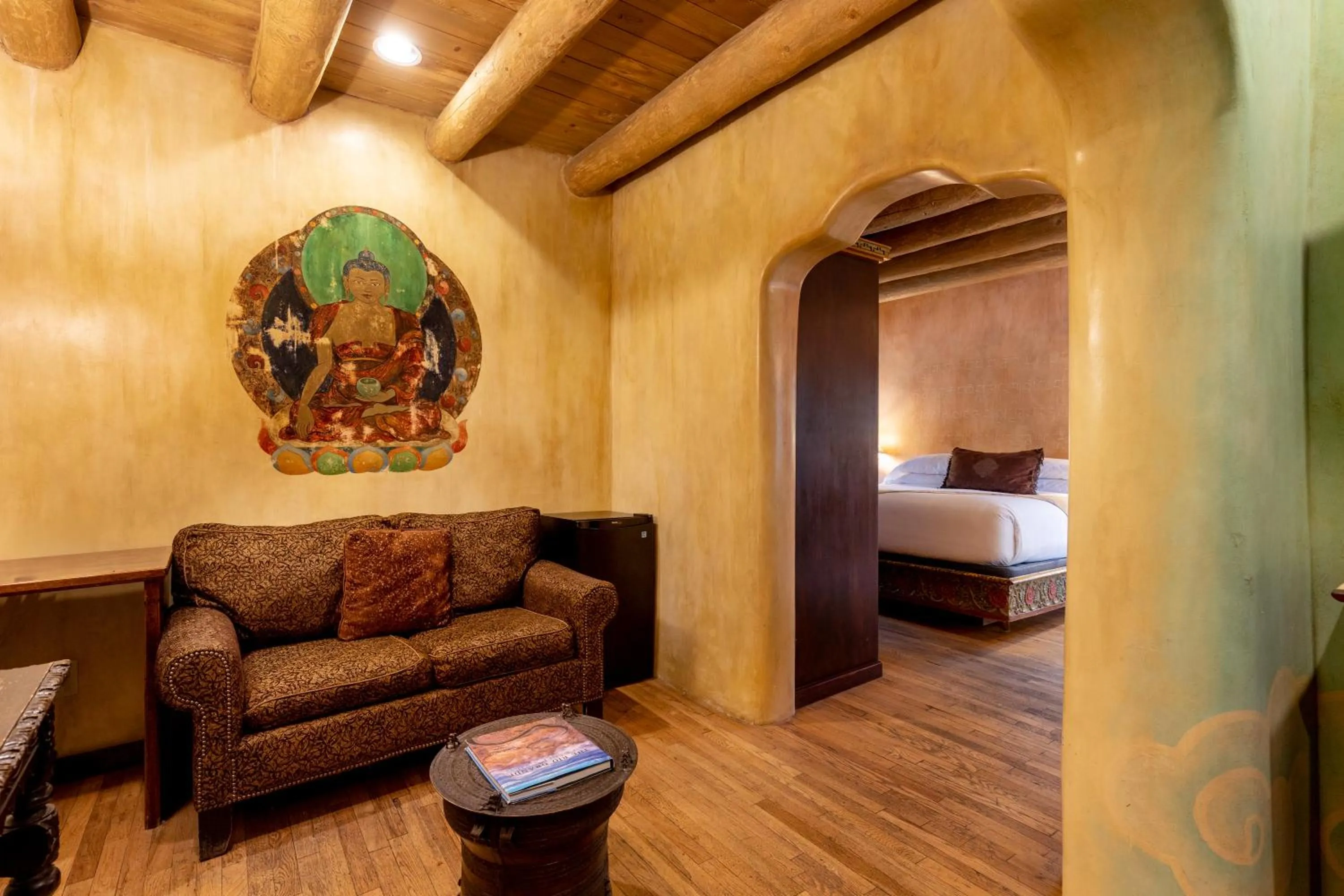 Bed in El Monte Sagrado Resort & Spa