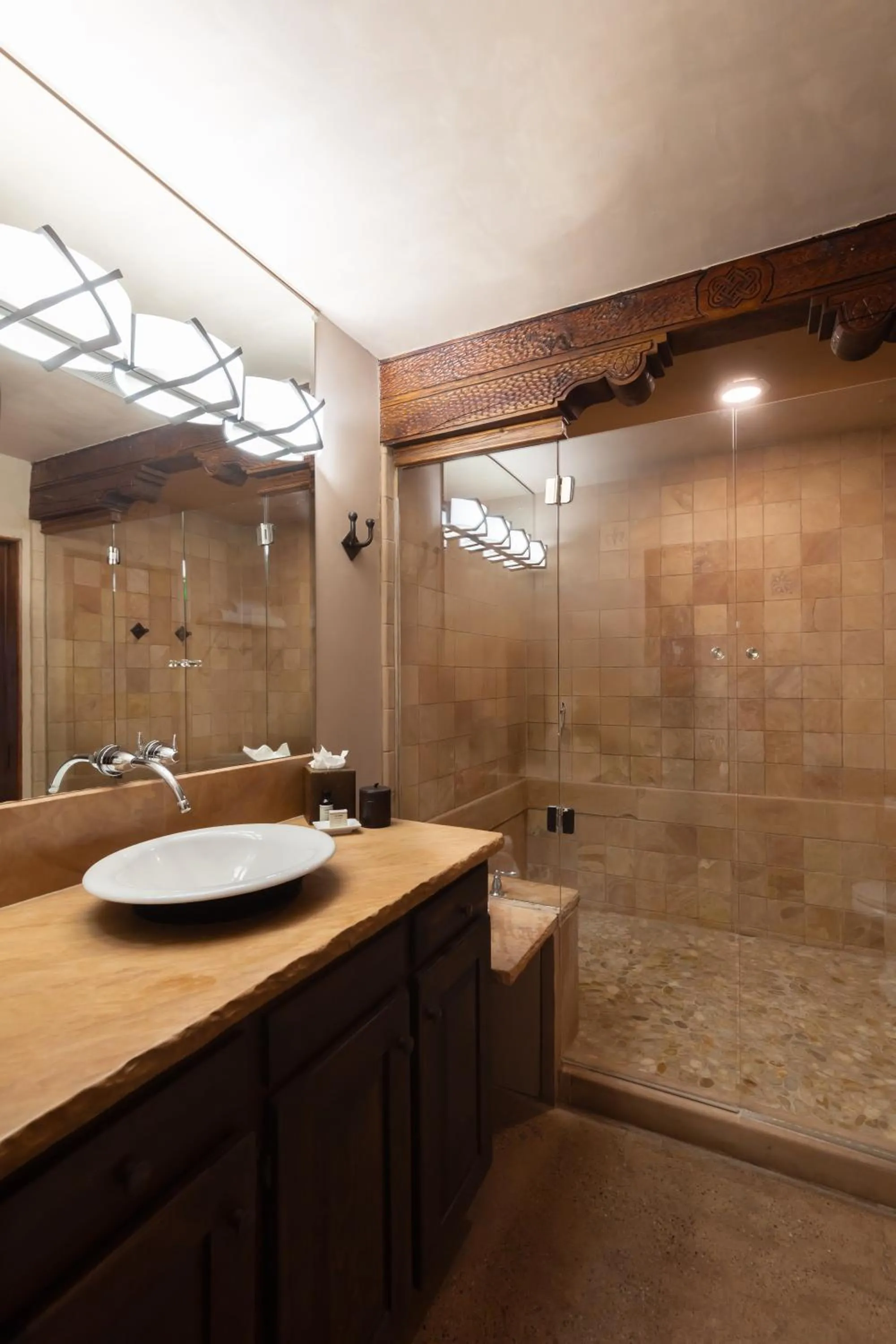 El Monte Sagrado Resort & Spa