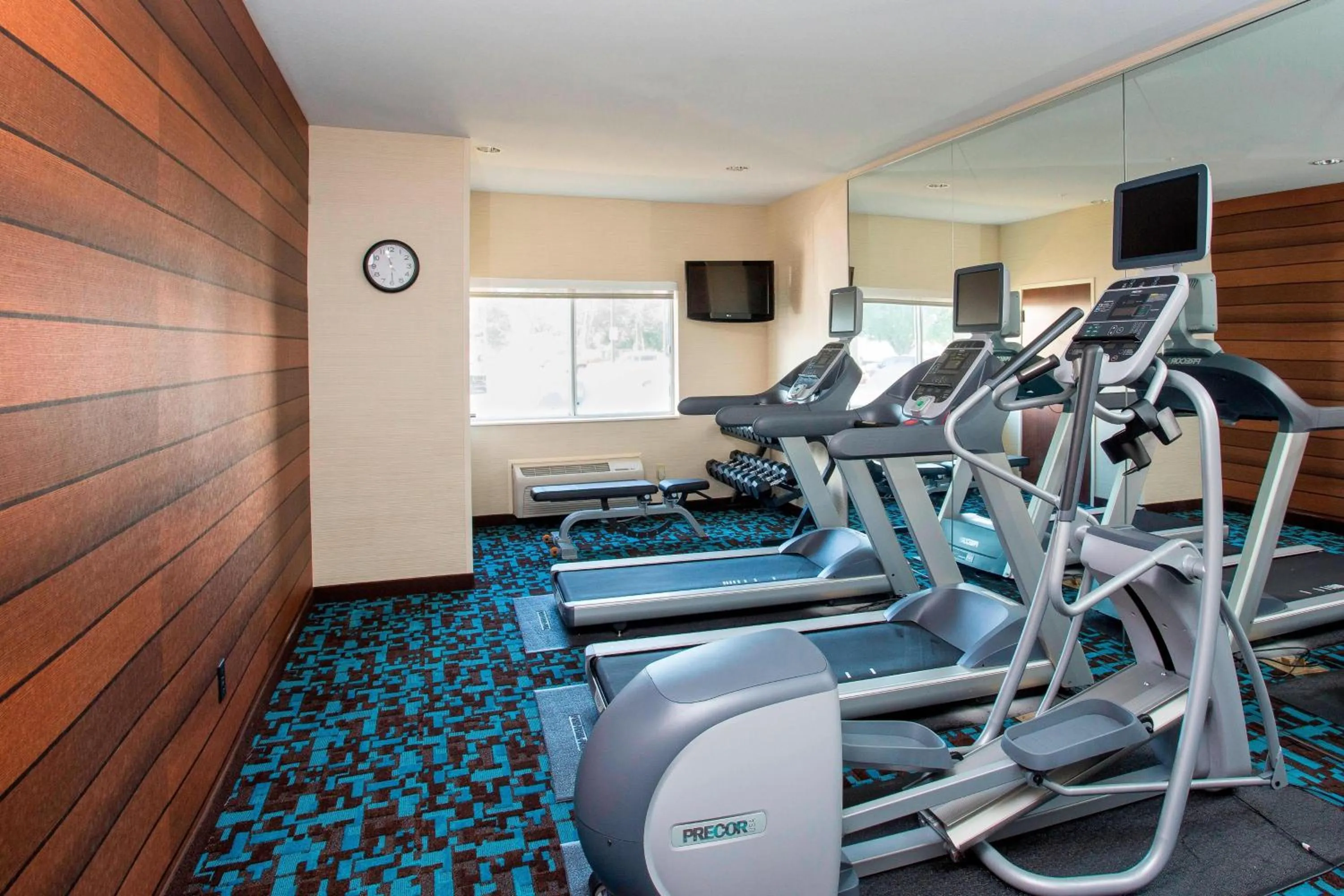 Fitness centre/facilities in Fairfield Inn & Suites by Marriott Terre Haute