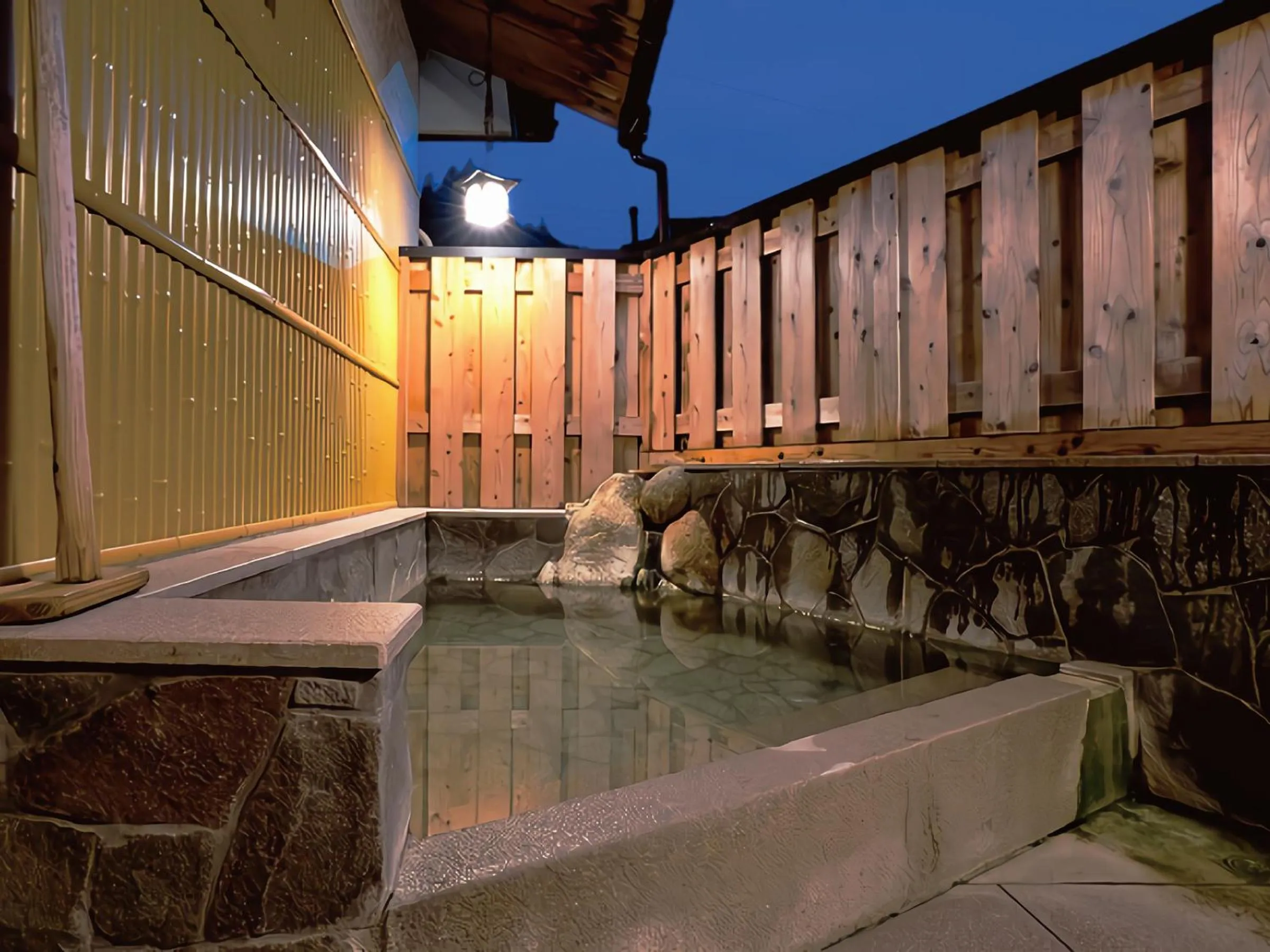 Hot Spring Bath in J-Hoppers Kumano Yunomine Guesthouse
