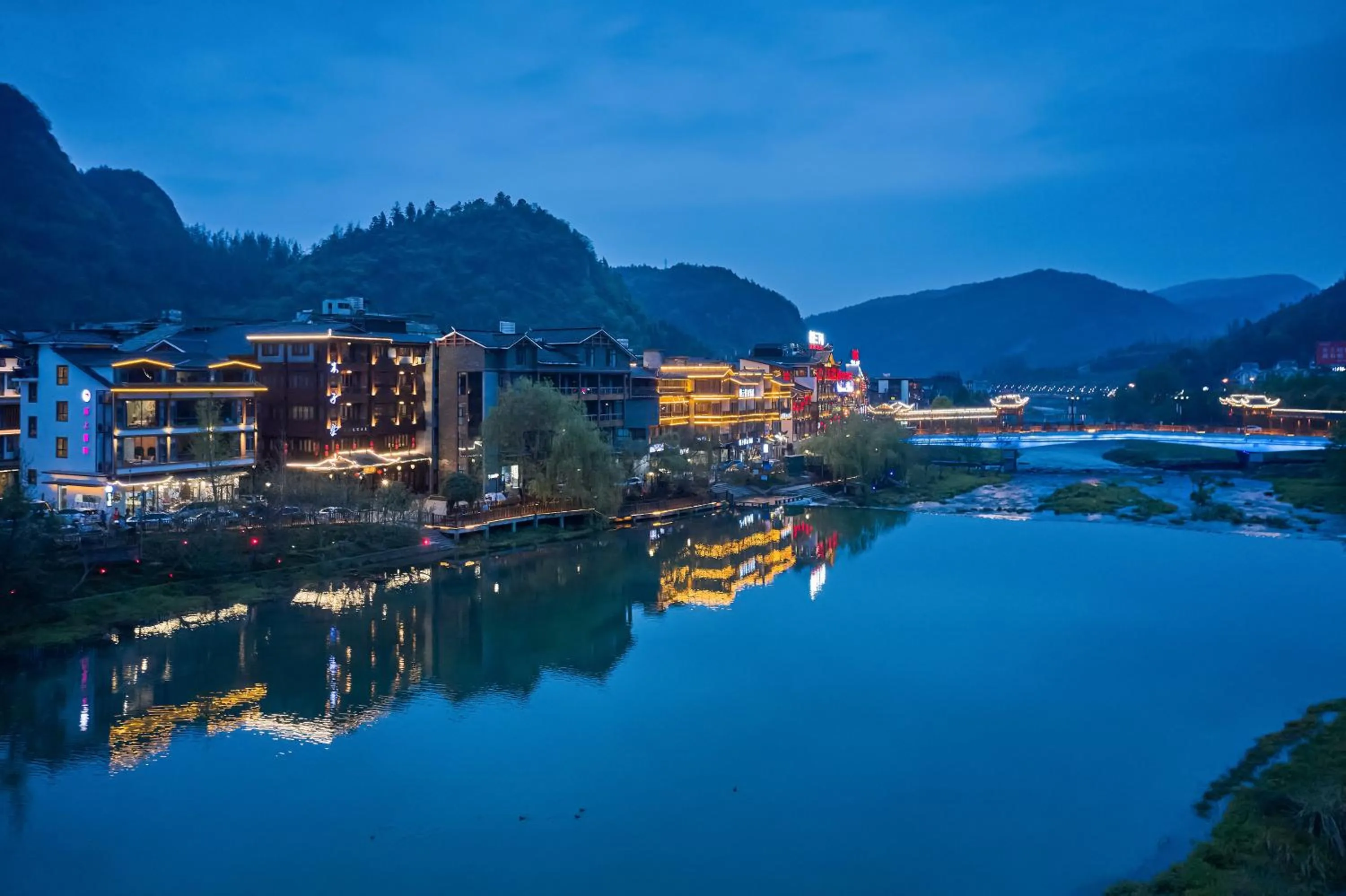 Night in Lee's Boutique Resort