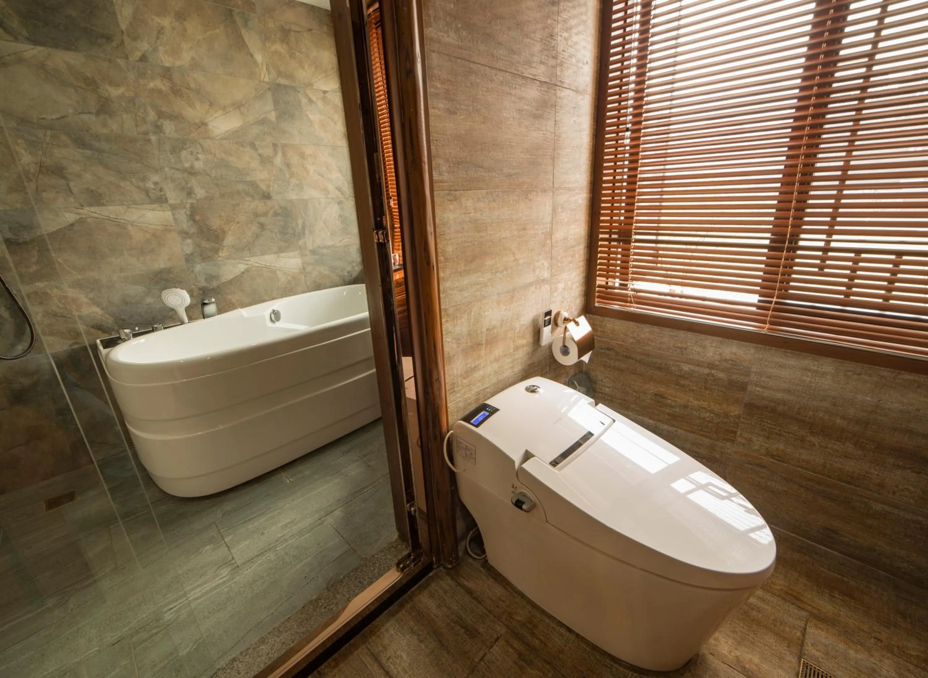 Toilet in Lee's Boutique Resort