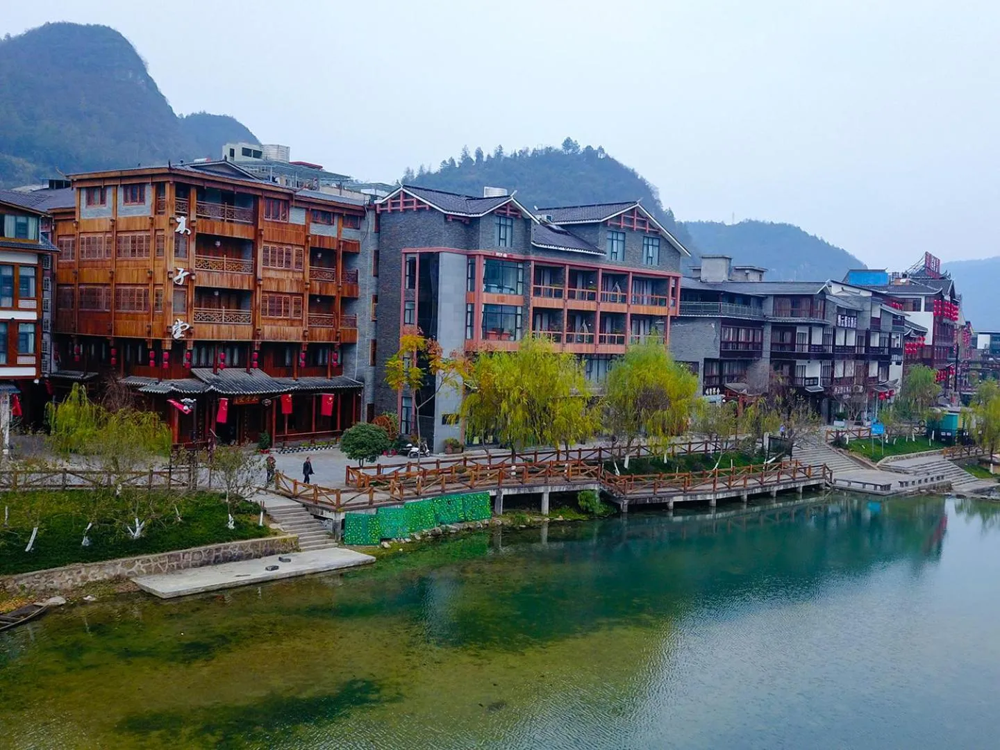 Property building in Lee's Boutique Resort