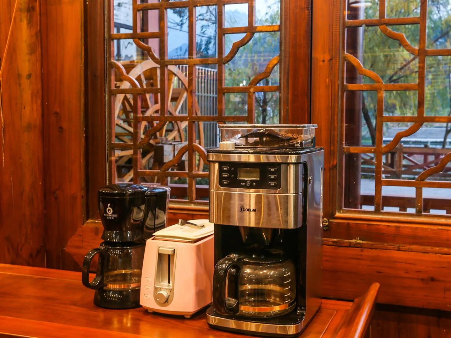 Coffee/tea facilities in Lee's Boutique Resort