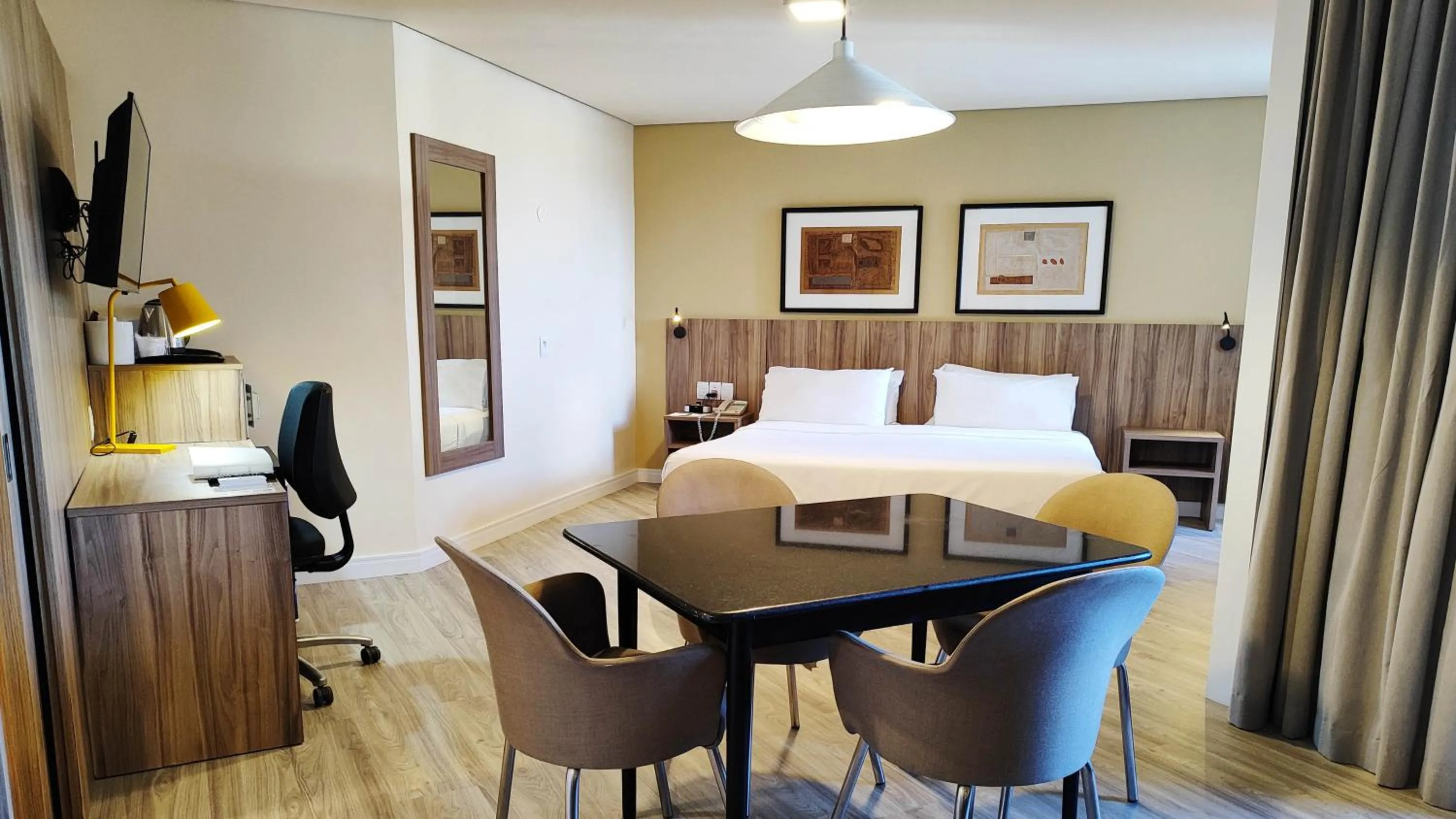 Bedroom, Bed in Holiday Inn Fortaleza by IHG